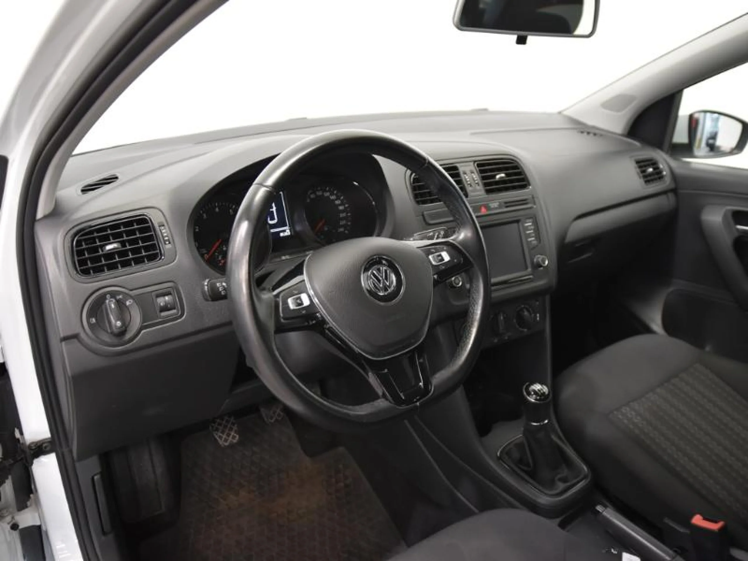 VOLKSWAGEN POLO ADVANCE 1.0 75CV BMT - Foto 9