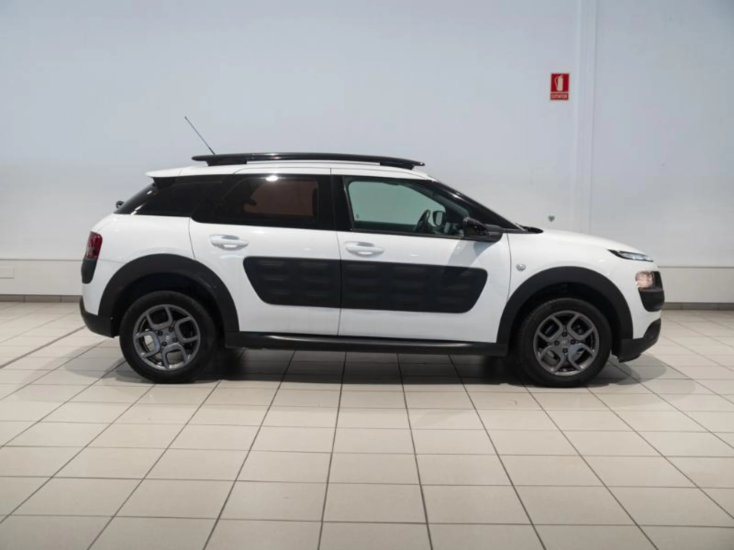 CITROEN C4 CACTUS PURETECH 82CV FEEL - Foto 3