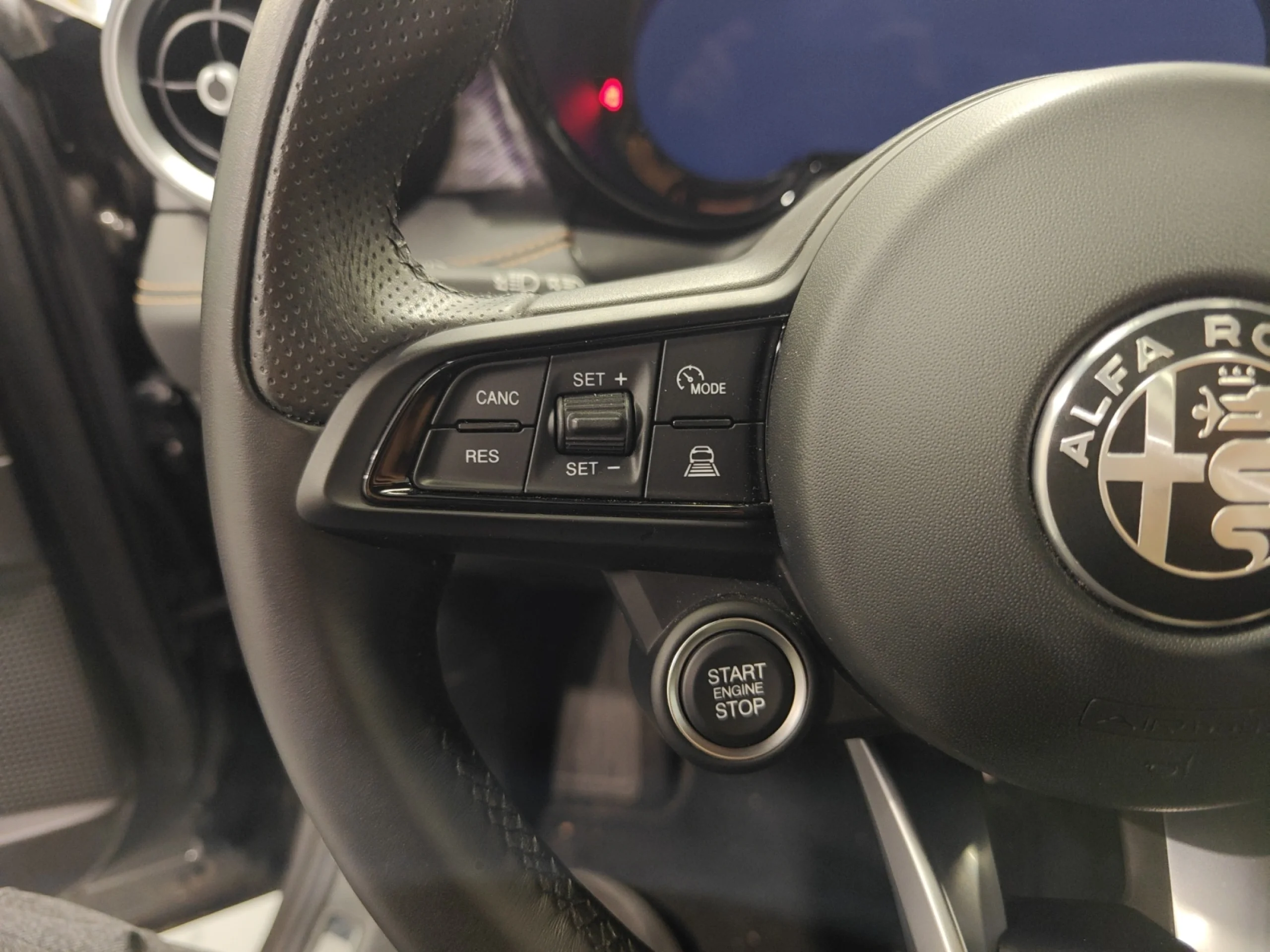 ALFA ROMEO TONALE 1.3 MULTI AIR PHEV SPECIALE Q4 - Foto 11