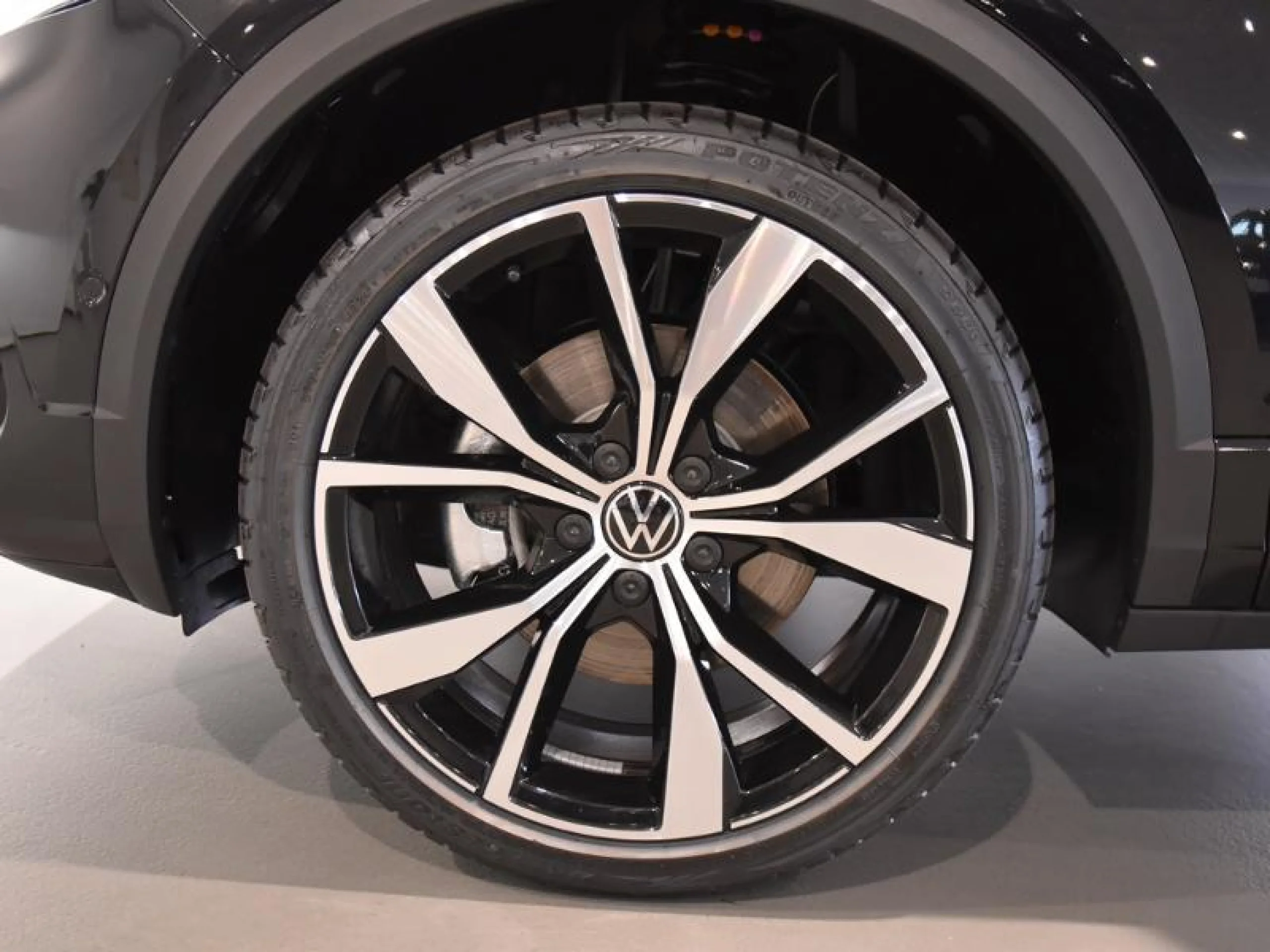 VOLKSWAGEN T ROC T ROC R LINE 1.0 TSI 85 KW (115 CV)  6 VEL. - Foto 8