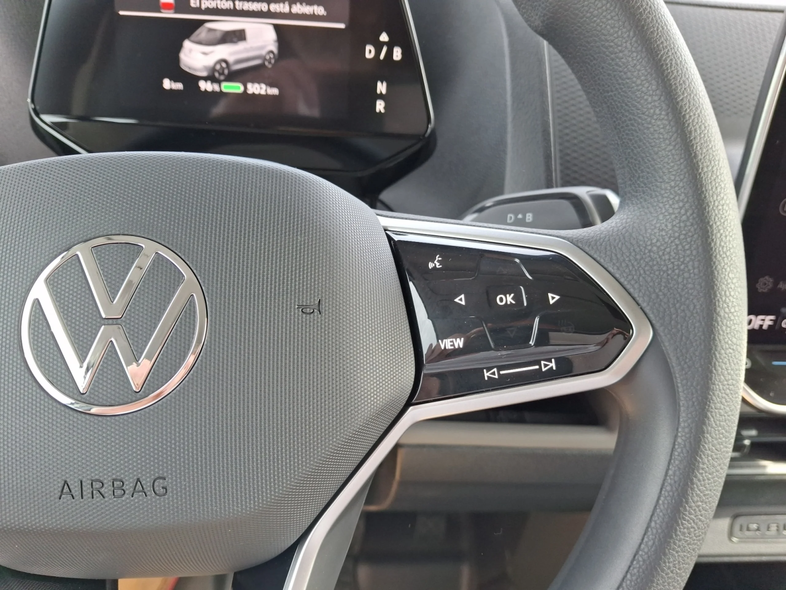 VW COMERCIALES ID. BUZZ ID. BUZZ  CARGO  BATALLA CORTA  125 KW (170 CV) 59 KWH AUT 1 VEL. - Foto 9