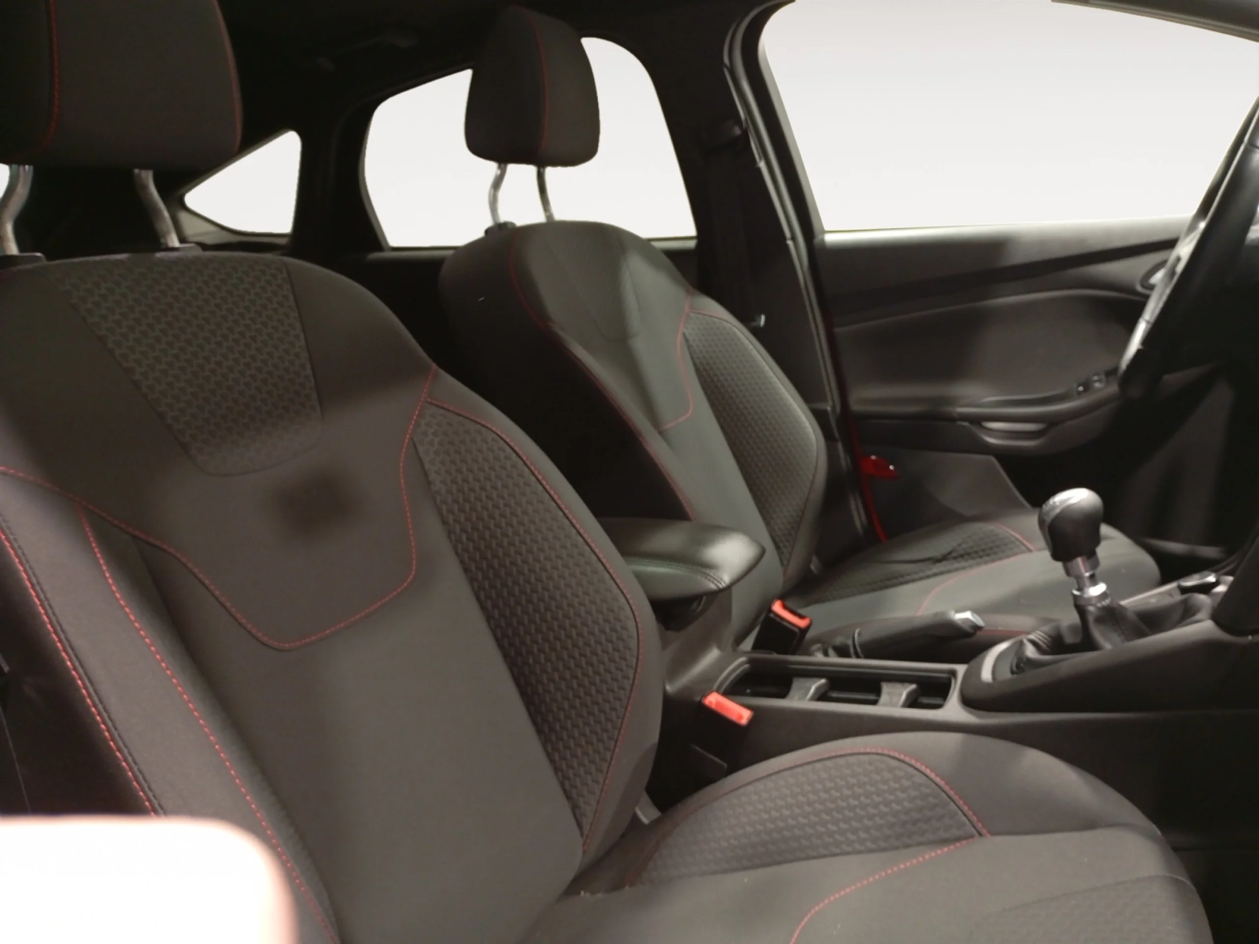 FORD FOCUS 1.0 ECOBOOST S/S 125CV ST LINE - Foto 5