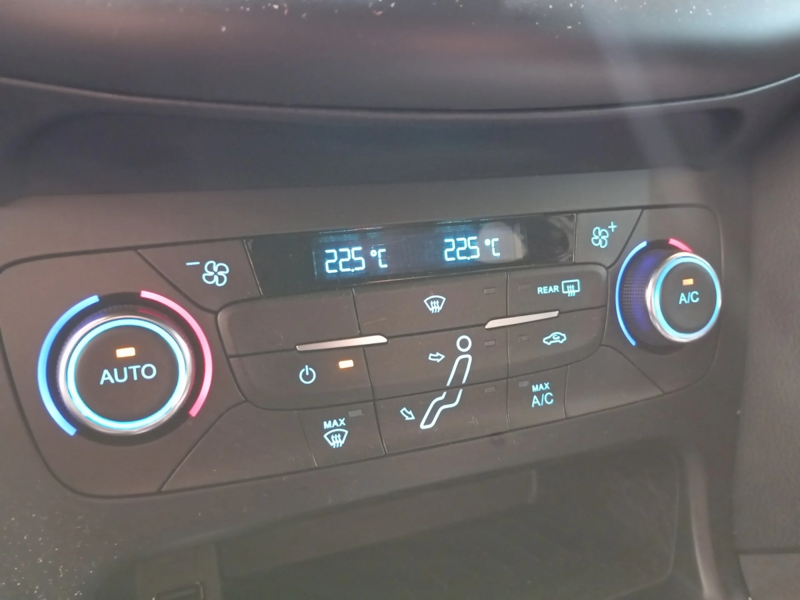 FORD FOCUS 1.0 ECOBOOST S/S 125CV ST LINE - Foto 15