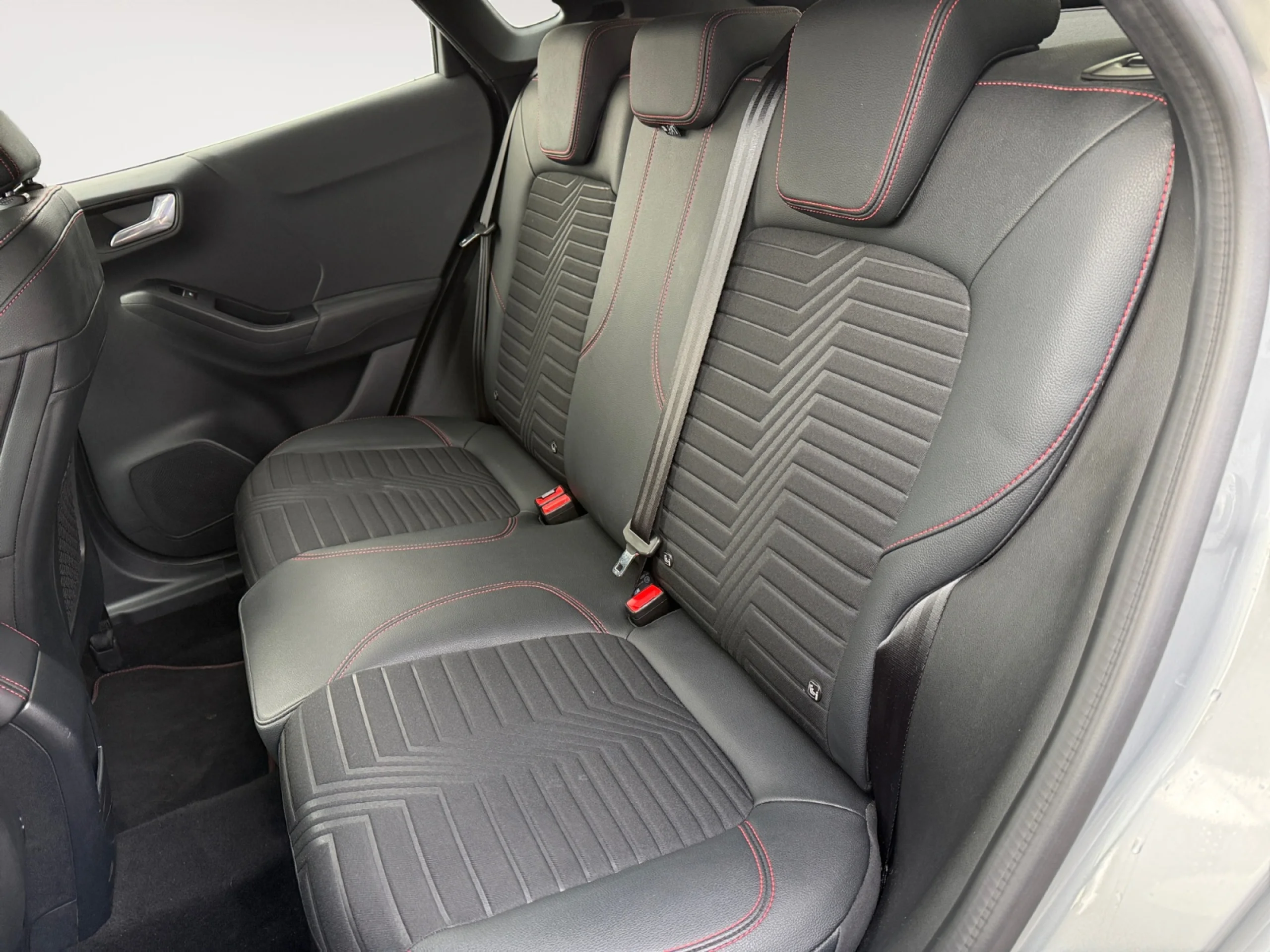 FORD PUMA 1.0 ECOBOOST 125CV ST LINE MHEV - Foto 6