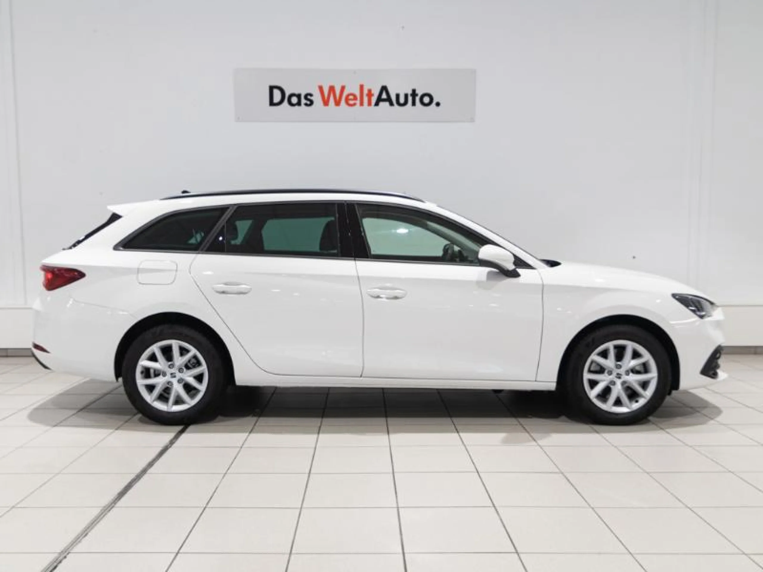 SEAT LEON SP 2.0 TDI 110KW DSG STYLE - Foto 3