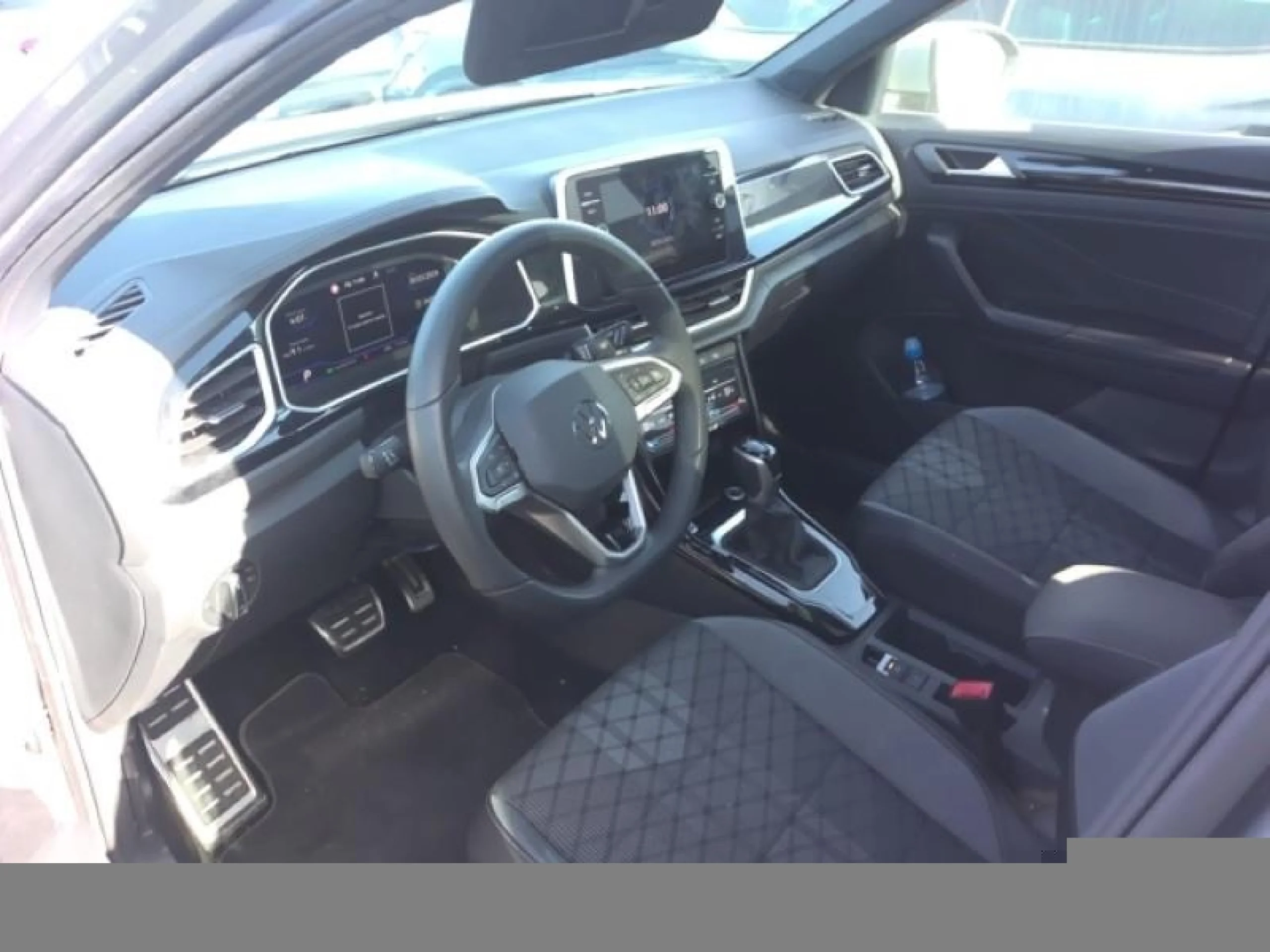 VOLKSWAGEN T ROC R LINE 1.5 TSI 110KW (150CV) DSG - Foto 4
