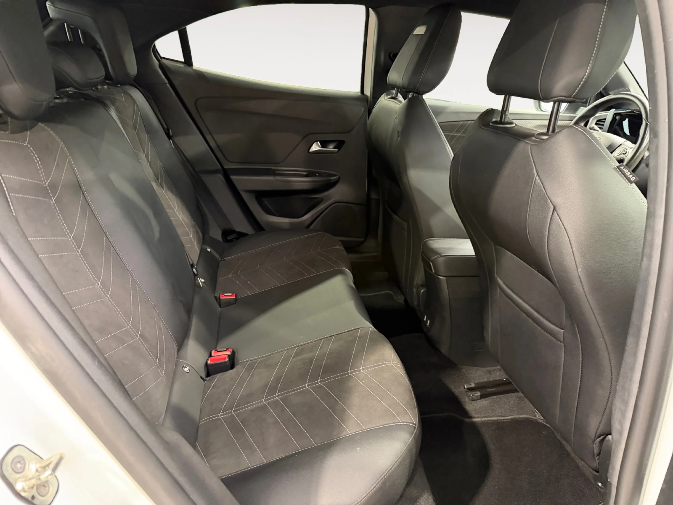 OPEL MOKKA 1.2 T 96KW (130 CV) ULTIMATE AUTO - Foto 6