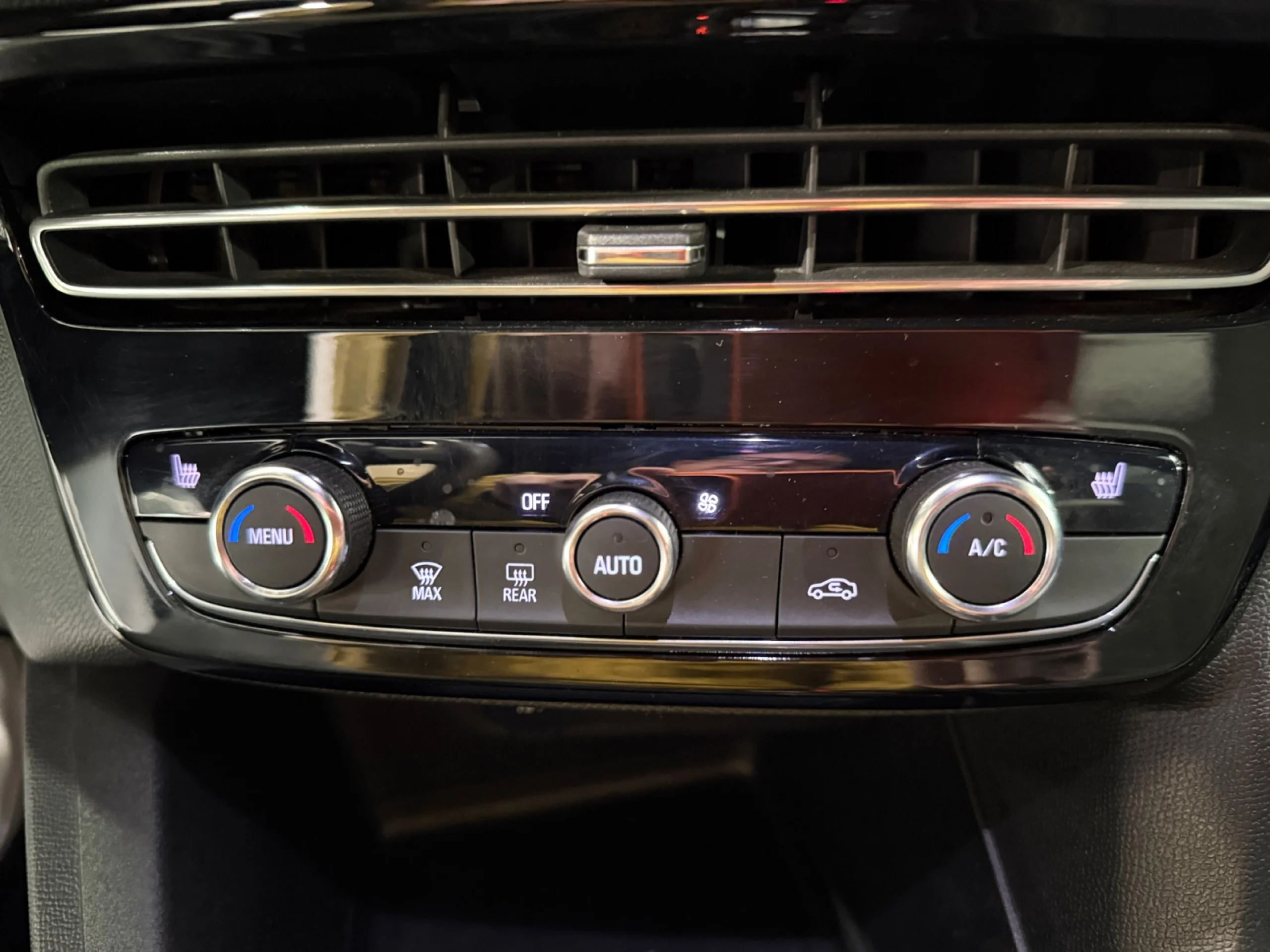 OPEL MOKKA 1.2 T 96KW (130 CV) ULTIMATE AUTO - Foto 13