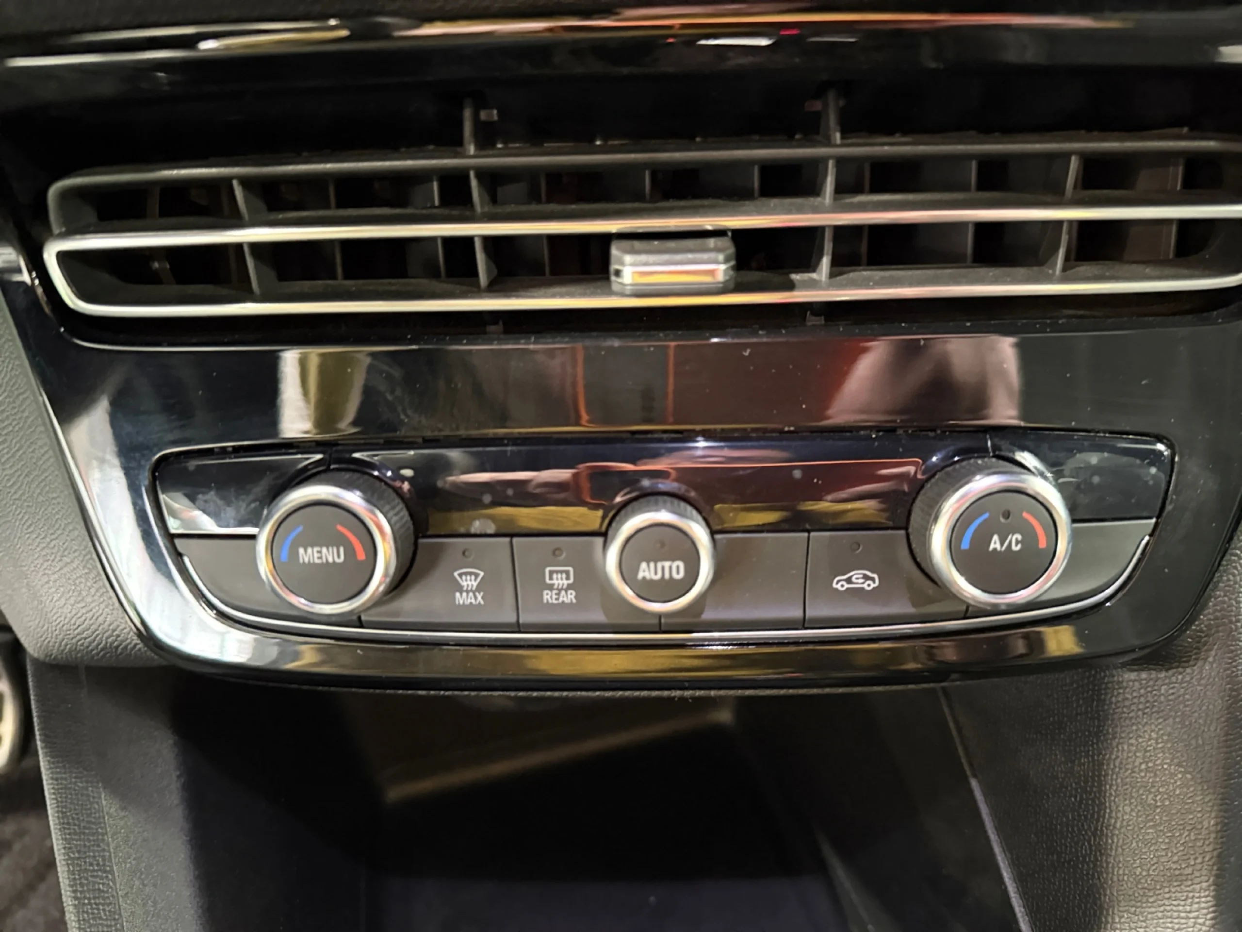 OPEL MOKKA 1.2 T 96KW (130 CV) ULTIMATE AUTO - Foto 15