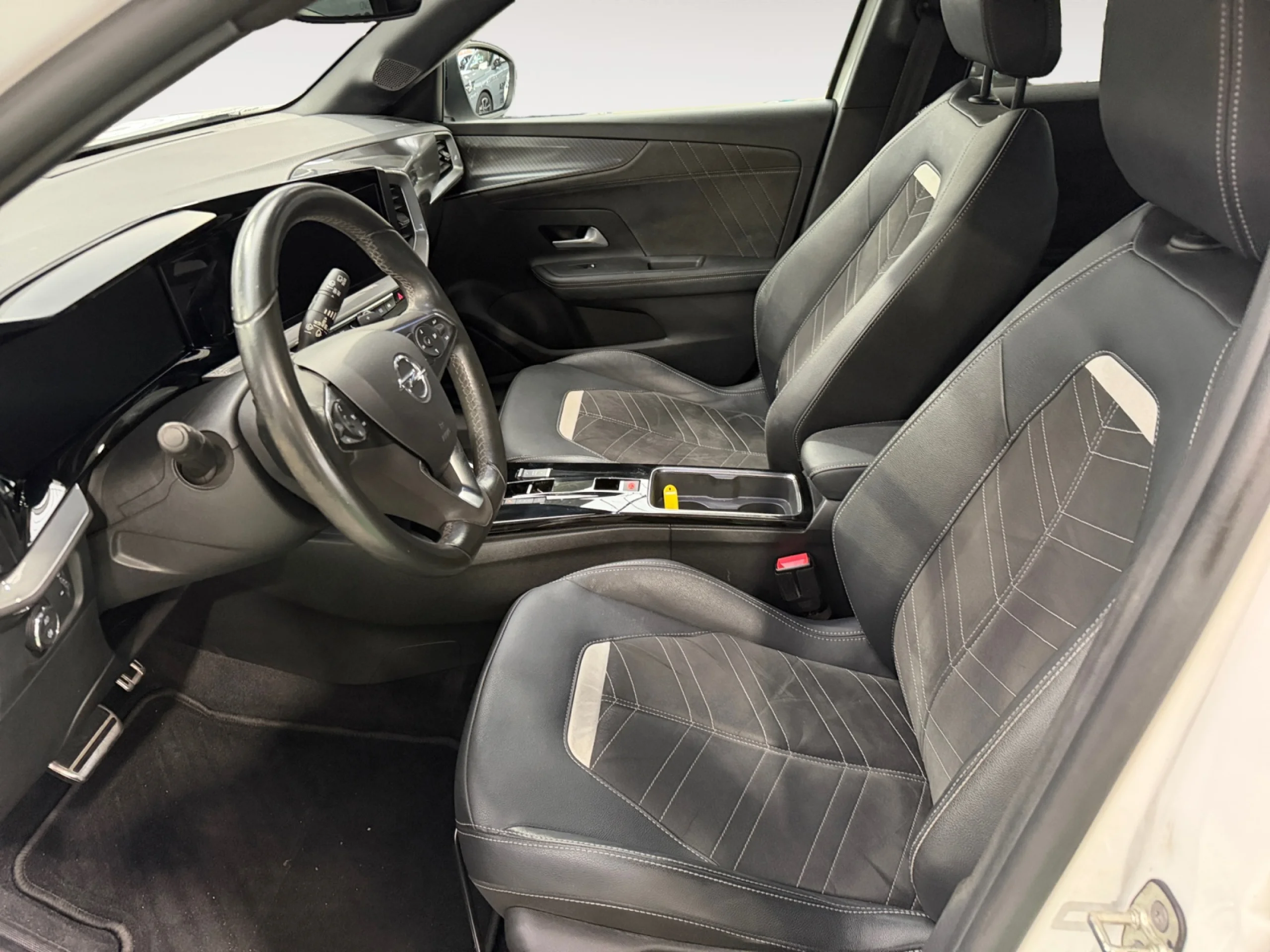 OPEL MOKKA 1.2 T 96KW (130 CV) ULTIMATE AUTO - Foto 23