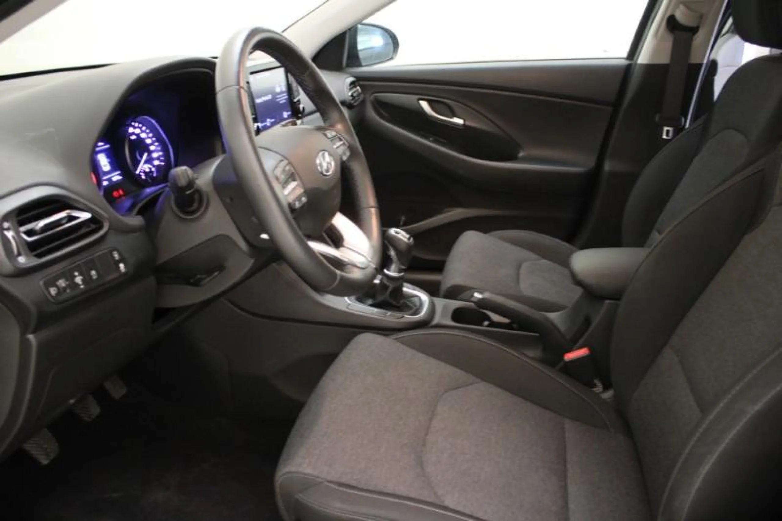 HYUNDAI I30 1.5 DPI KLASS SLX - Foto 6