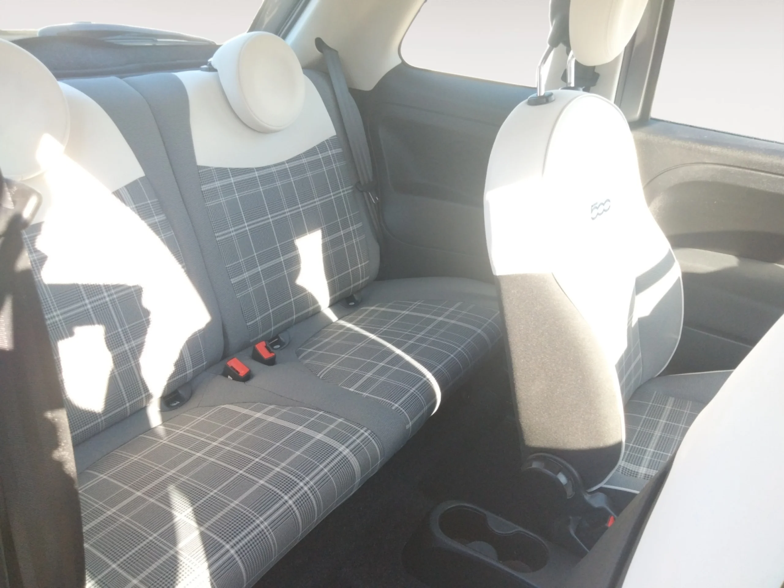 FIAT 500 LOUNGE 1.2 8V 51KW (69 CV) - Foto 6