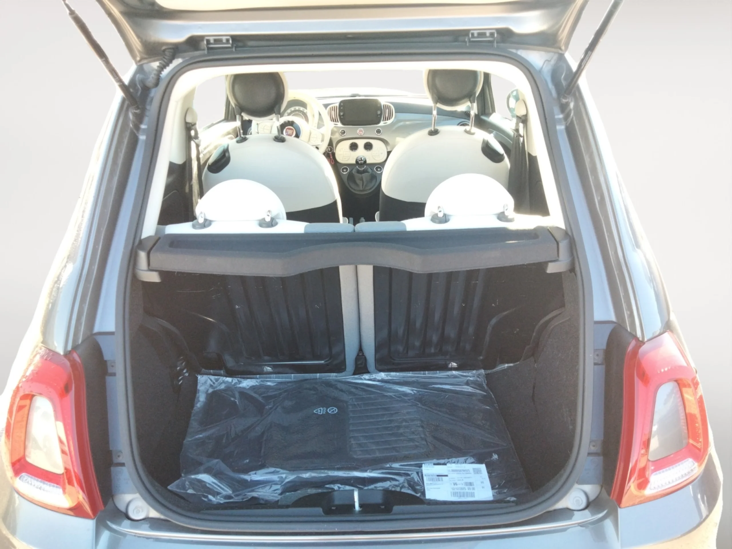 FIAT 500 LOUNGE 1.2 8V 51KW (69 CV) - Foto 8