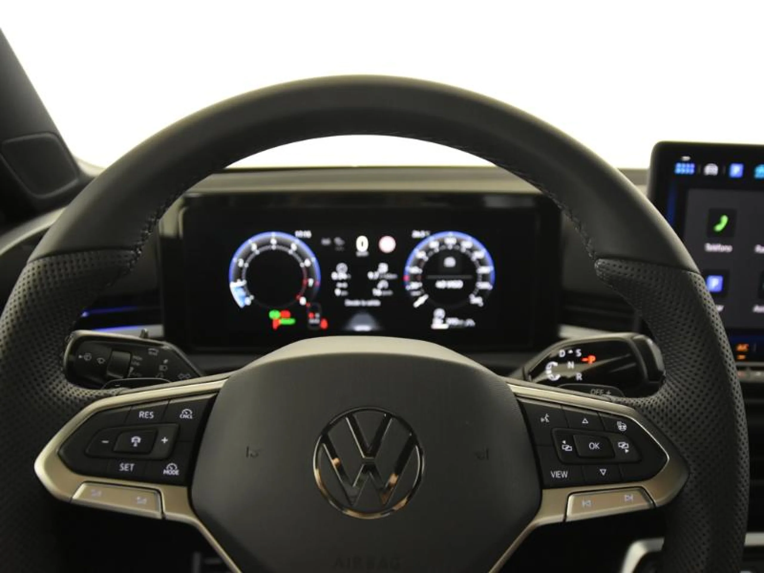 VOLKSWAGEN T ROC R LINE 1.5 ETSI 110KW (150CV) DSG - Foto 15