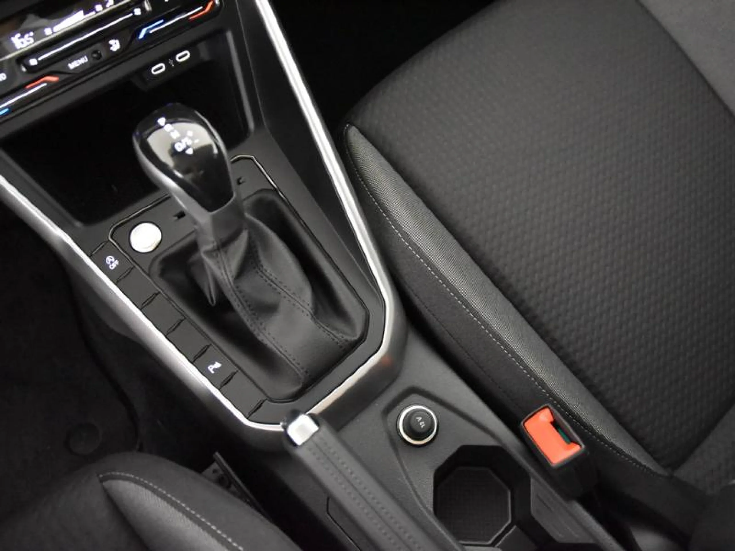 VOLKSWAGEN TAIGO TAIGO MÁS 1.0 TSI 85 KW (115 CV )  AUTOMÁTICO DSG 7 VEL. - Foto 10