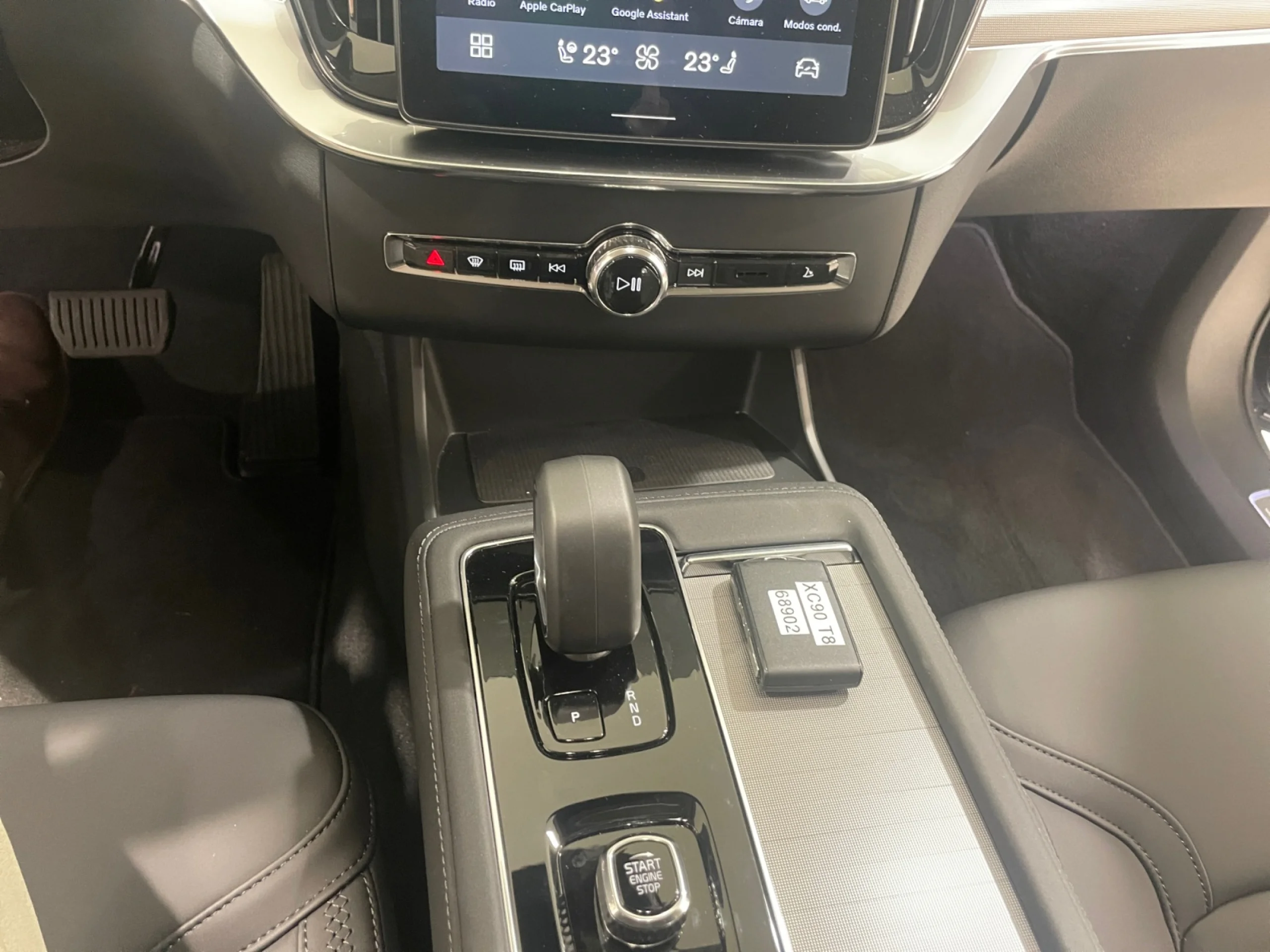 VOLVO XC90 2.0 T8 AWD CORE RECHARGE AUTO - Foto 11