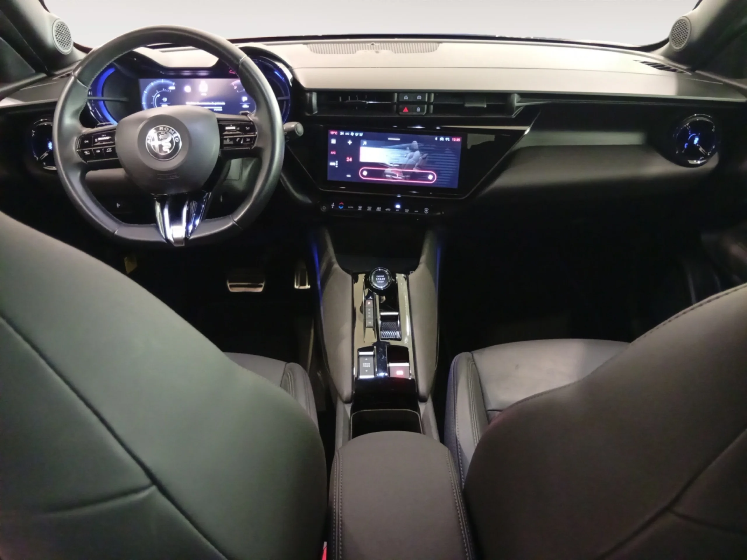 ALFA ROMEO JUNIOR JUNIOR SPECIALE IBRIDA 145CV DCT - Foto 4