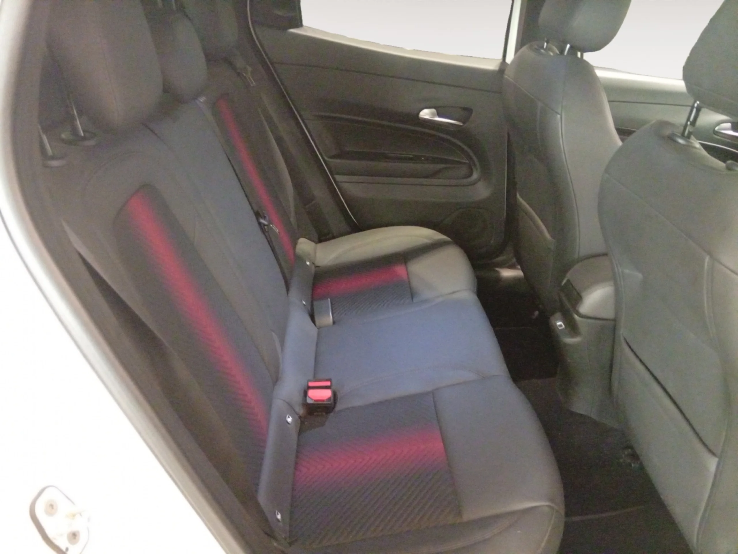 ALFA ROMEO JUNIOR JUNIOR SPECIALE IBRIDA 145CV DCT - Foto 6