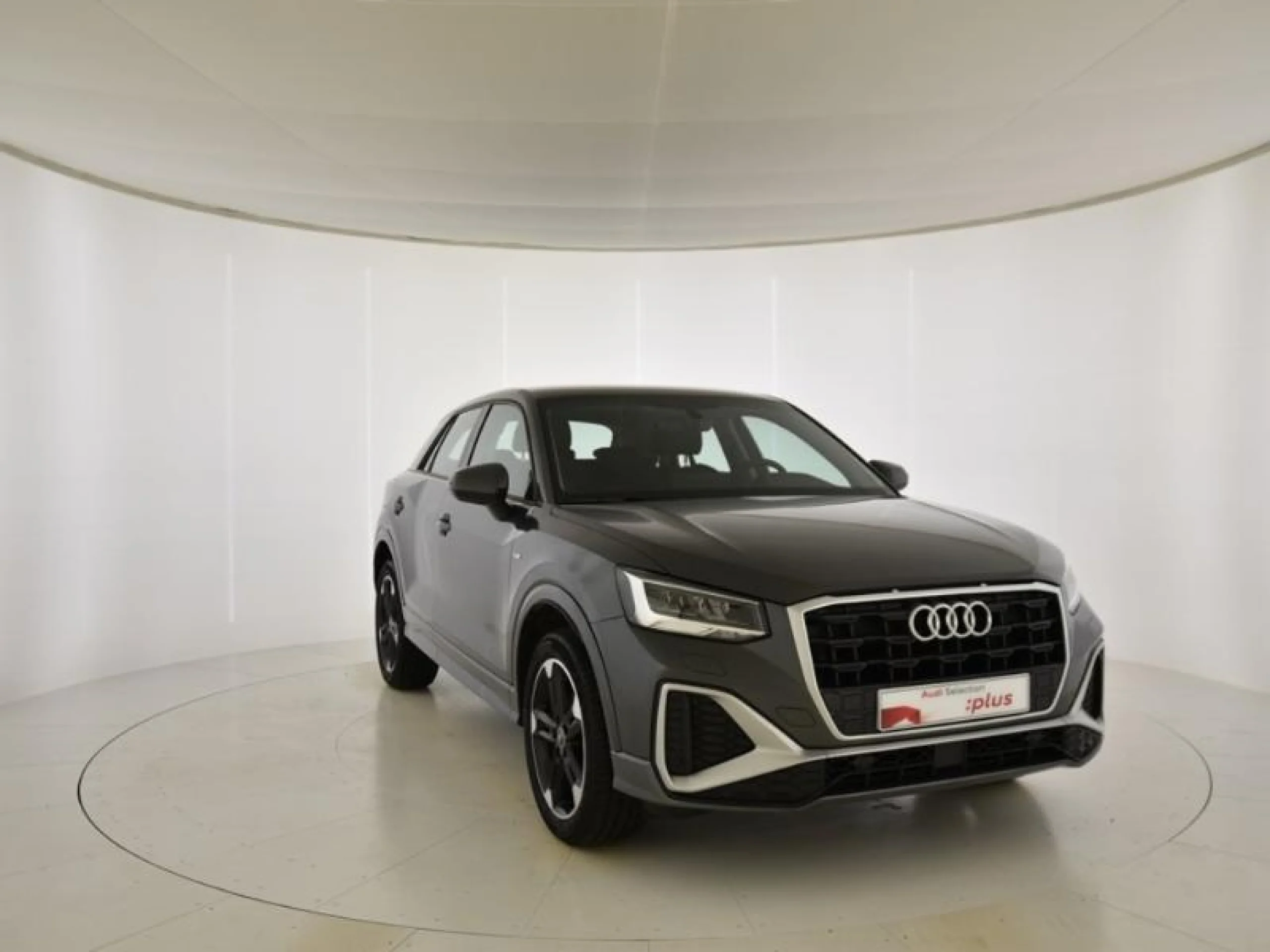 AUDI Q2 BLACK LINE 35 TFSI 110KW S TRONIC - Foto 1
