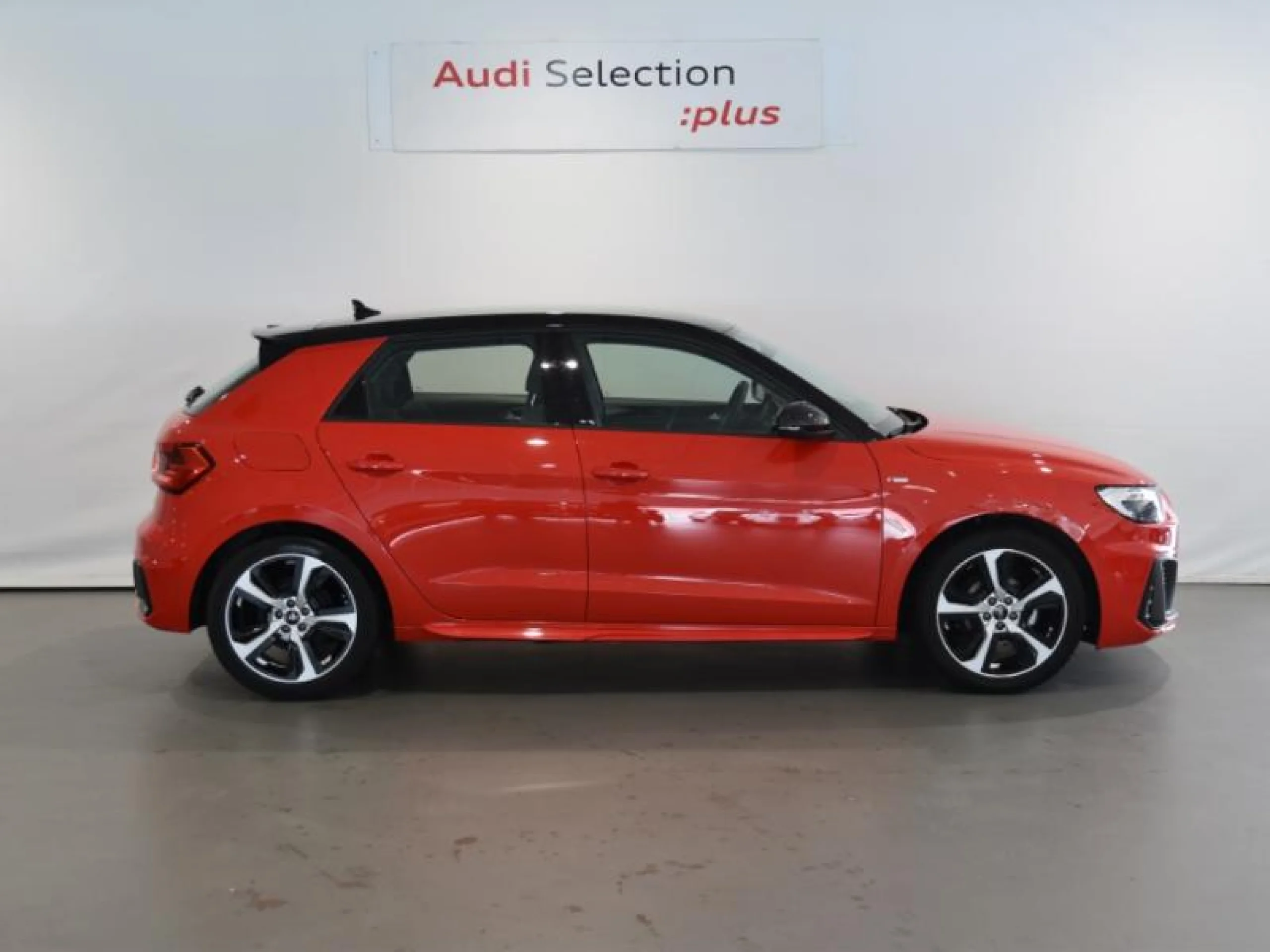 AUDI A1 SPORTBACK ADRENALIN 25 TFSI 70KW (95CV) - Foto 3