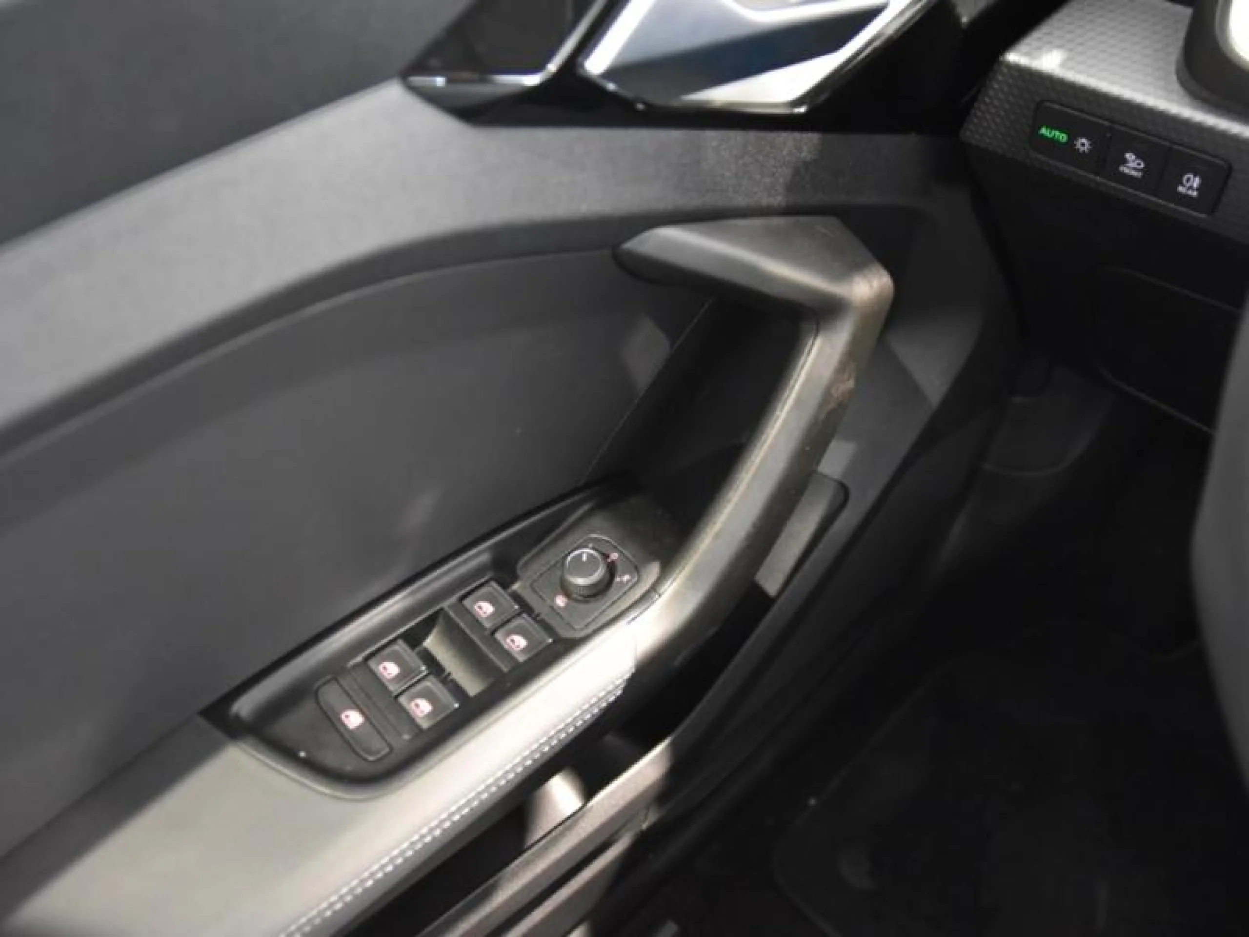 AUDI A1 SPORTBACK ADRENALIN 25 TFSI 70KW (95CV) - Foto 14