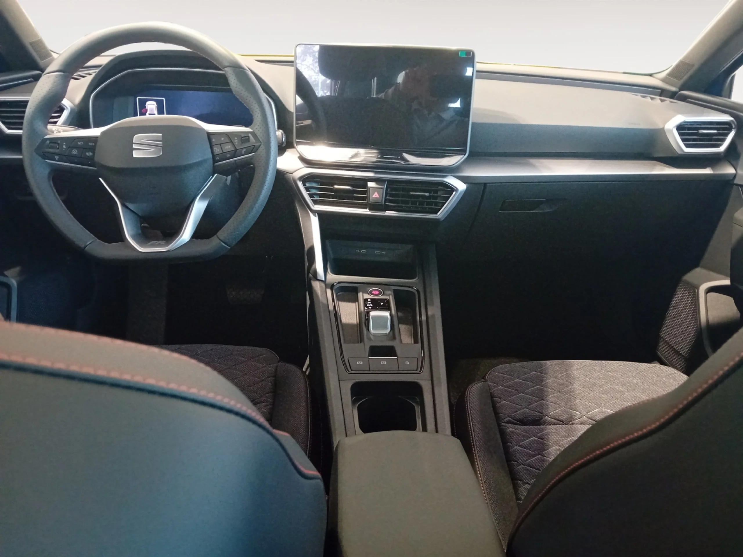 SEAT LEON 1.5 ETSI 110KW DSG S&S FR SPEC EDITION - Foto 4