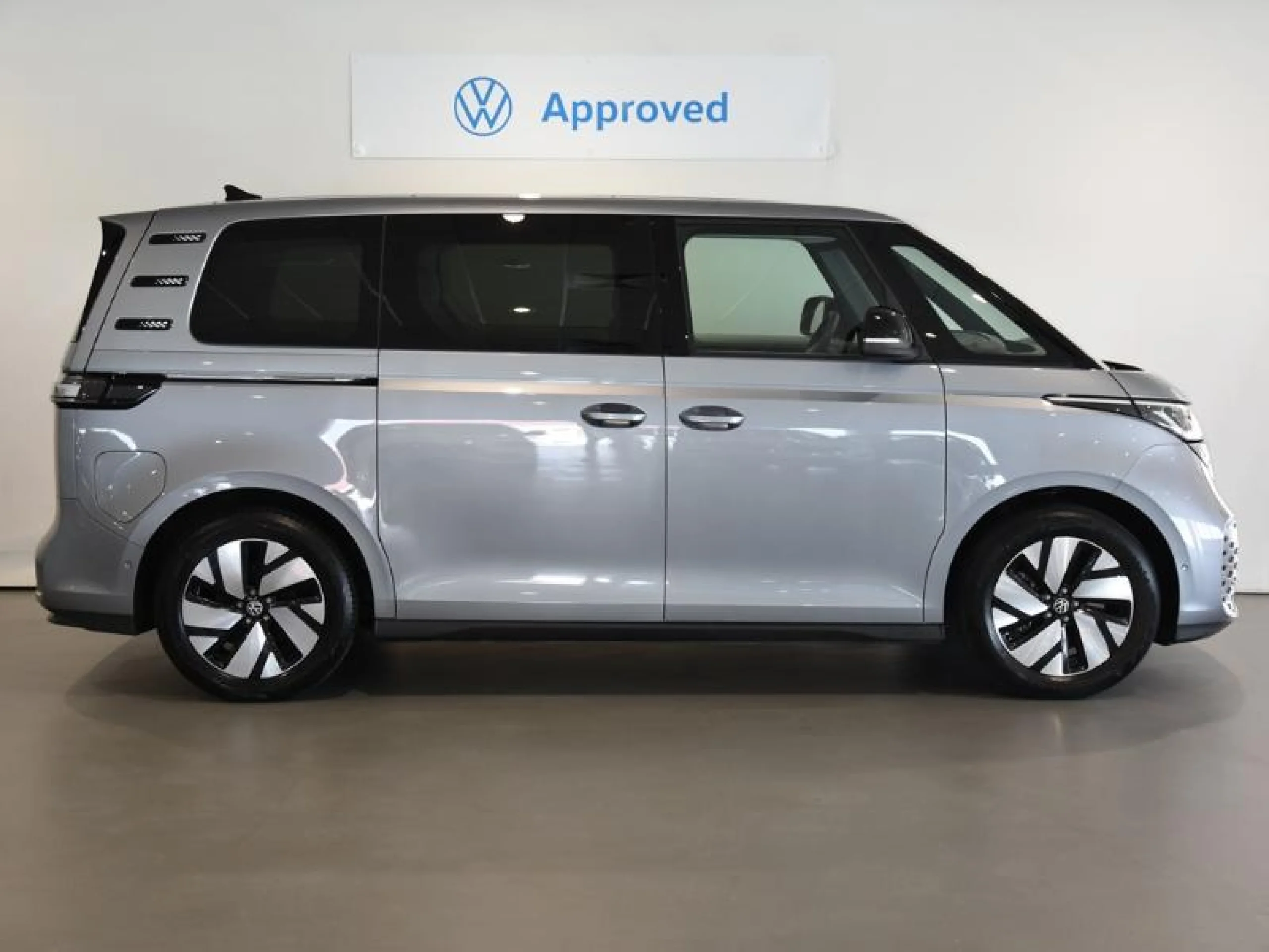 VOLKSWAGEN ID. BUZZ PRO 150KW (204CV) - Foto 3