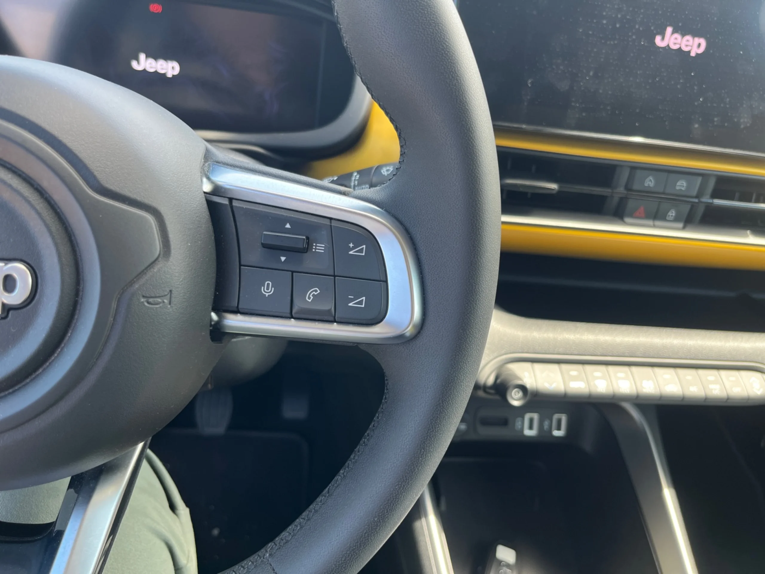 JEEP AVENGER 1.2 G 74KW (100CV) SUMMIT - Foto 13