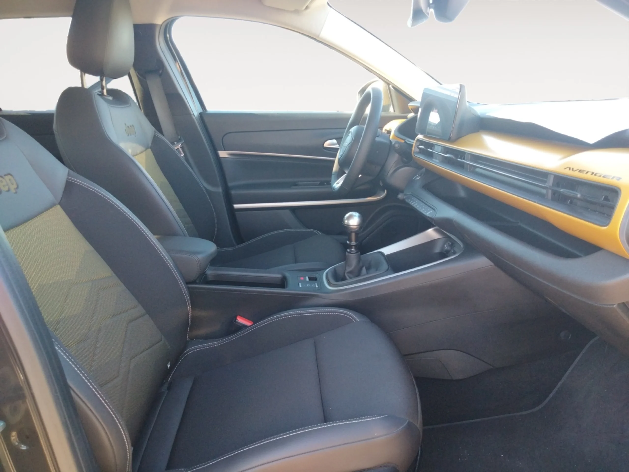 JEEP AVENGER 1.2 G 74KW (100CV) SUMMIT - Foto 5