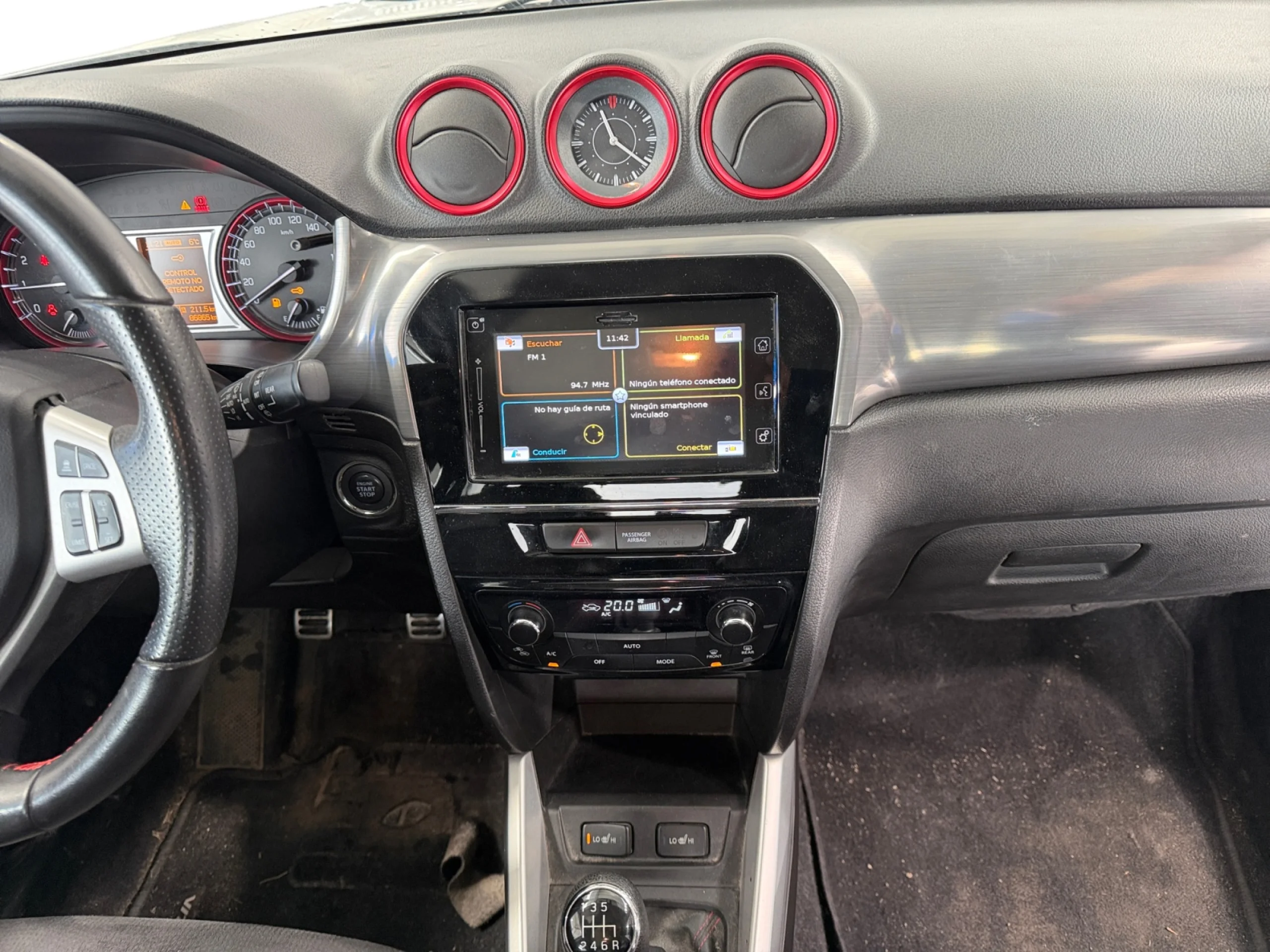 Suzuki Vitara 1.4 T GLX 4WD - Foto 9