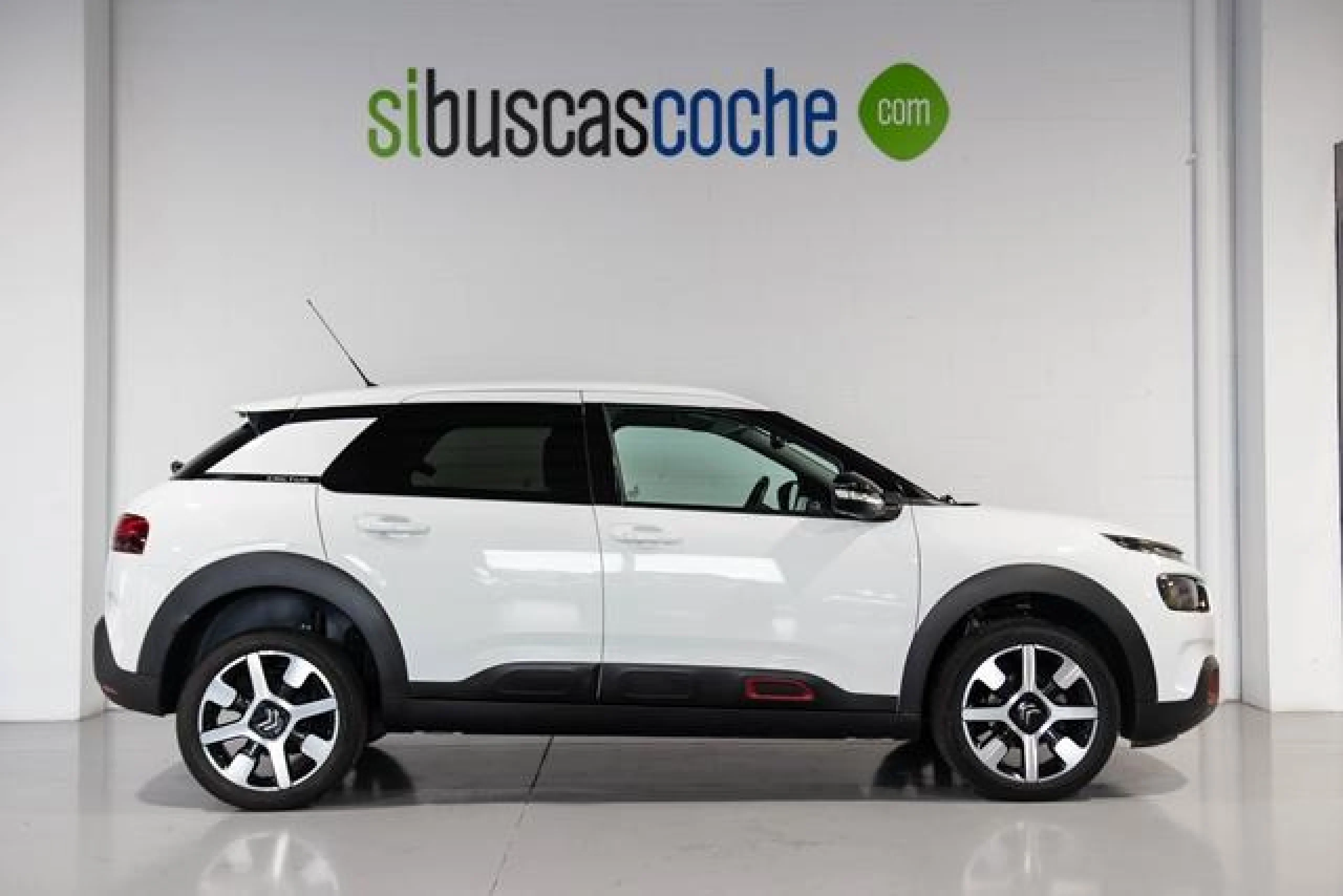 CITROEN C4 CACTUS BLUEHDI 100 S&S FEEL - Foto 3
