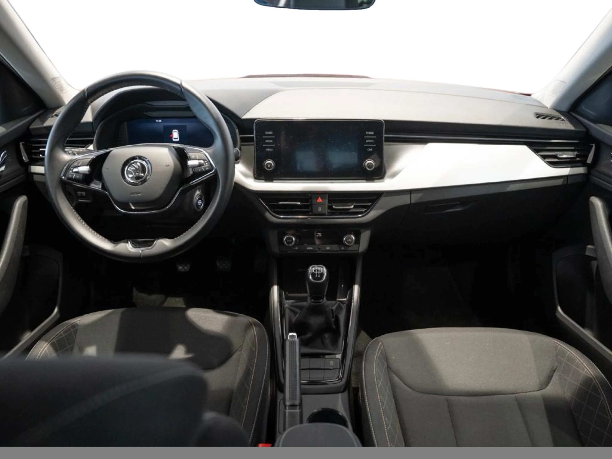 SKODA KAMIQ 1.0 TSI 70KW (95CV) AMBITION - Foto 4