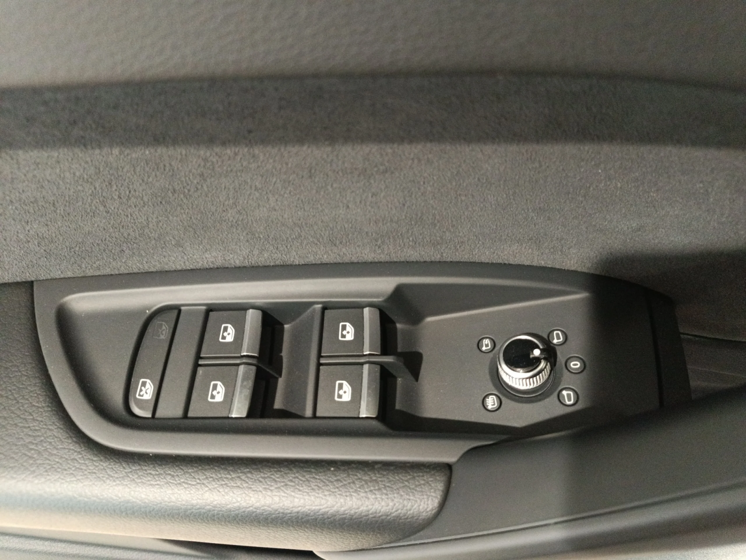 AUDI Q5 BLACK LINE TDI QUATTRO 150KW S TRONIC - Foto 12