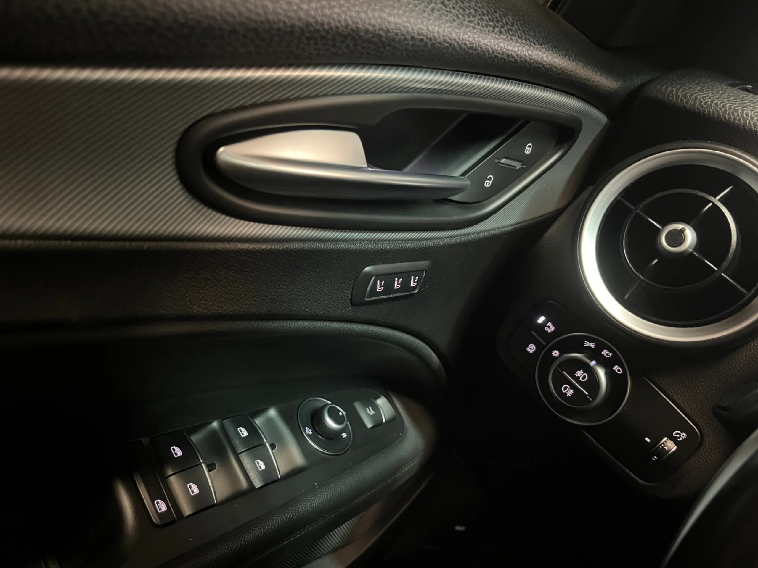 ALFA ROMEO STELVIO 2.2 DIÉSEL 154KW (210CV) VELOCE Q4 - Foto 19