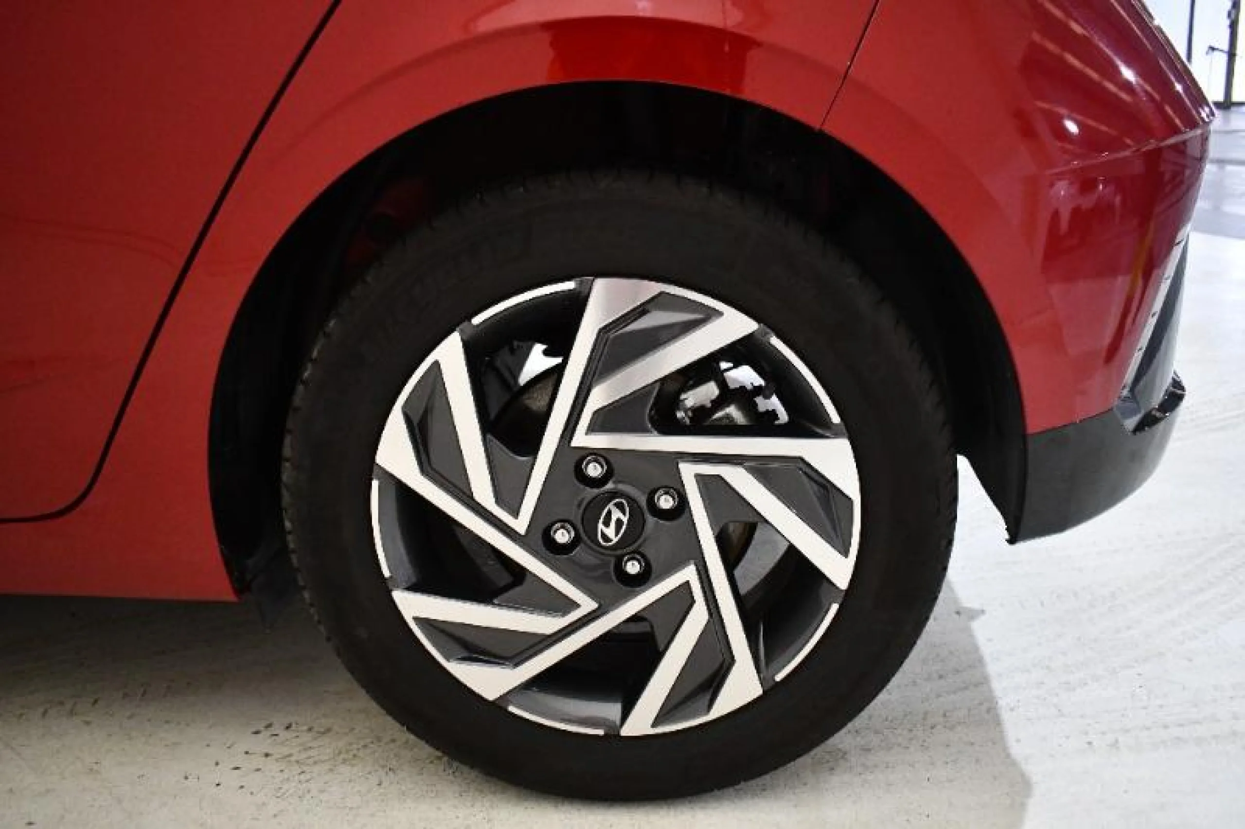 HYUNDAI I20 1.0 TGDI KLASS - Foto 8