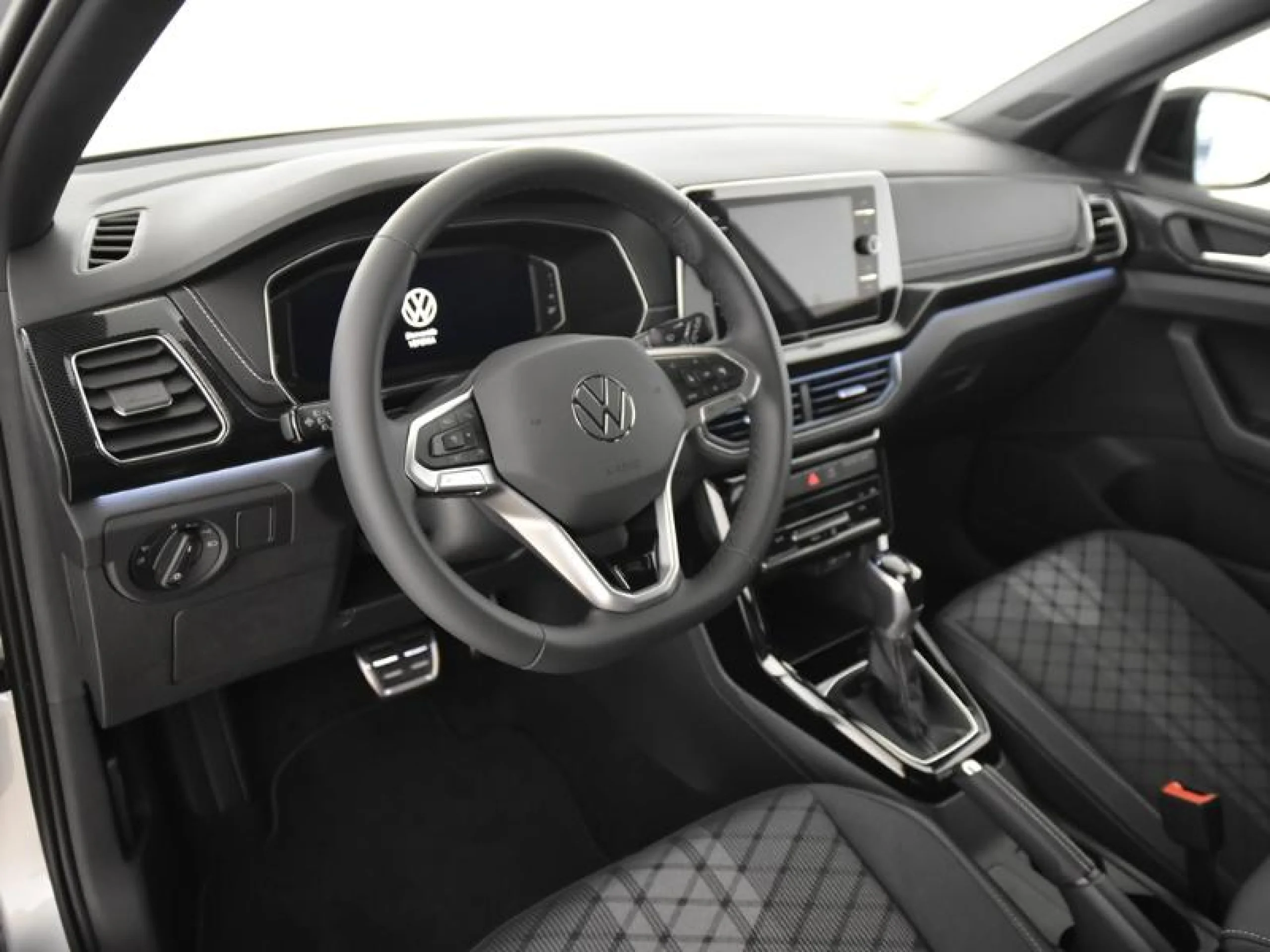 VOLKSWAGEN T CROSS T CROSS R LINE 1.0 TSI 85 KW (115 CV)  AUTOM TICO DSG 7 VEL. - Foto 9