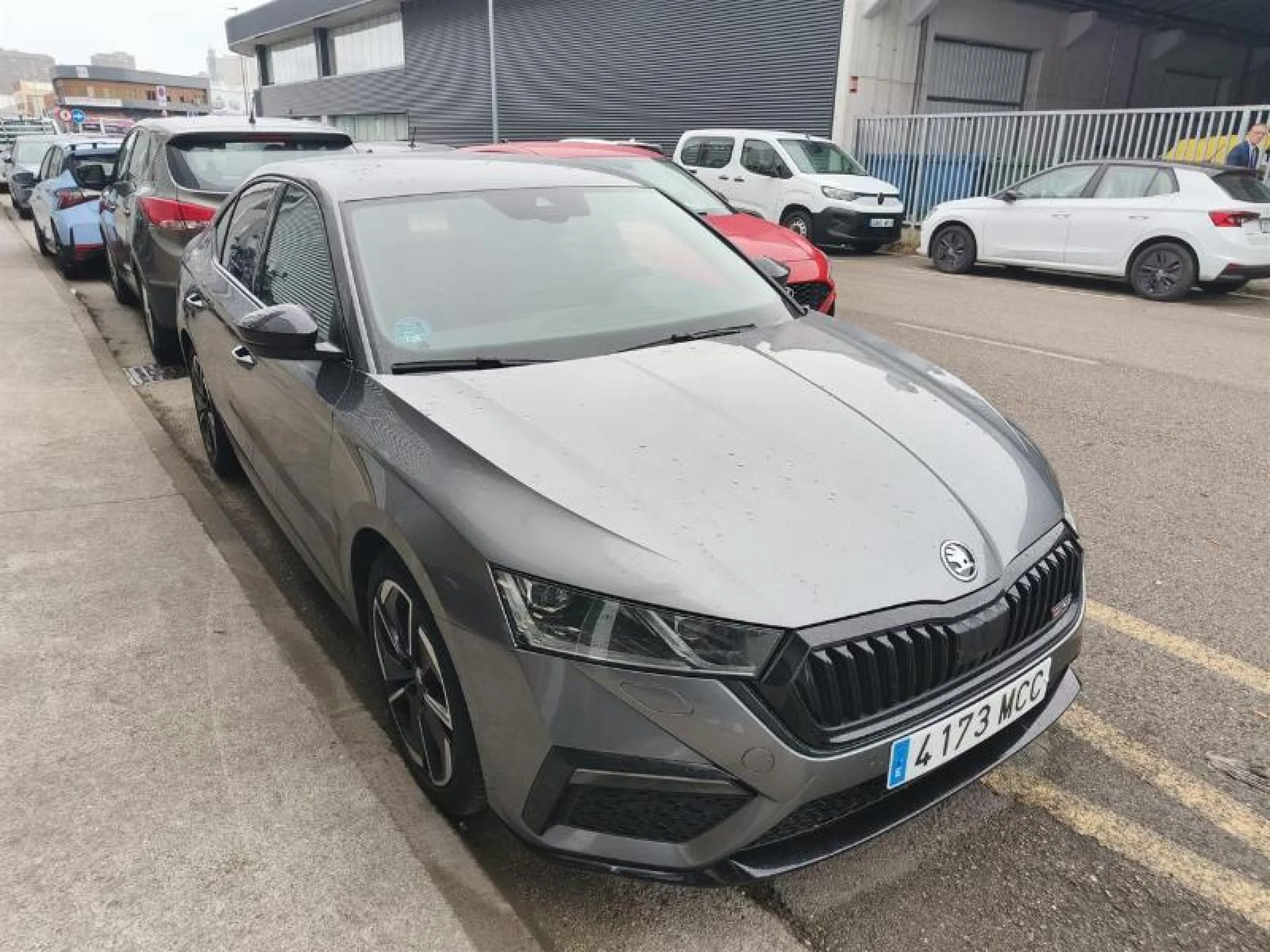 SKODA OCTAVIA 2.0 TSI 180KW (245CV) DSG RS - Foto 2