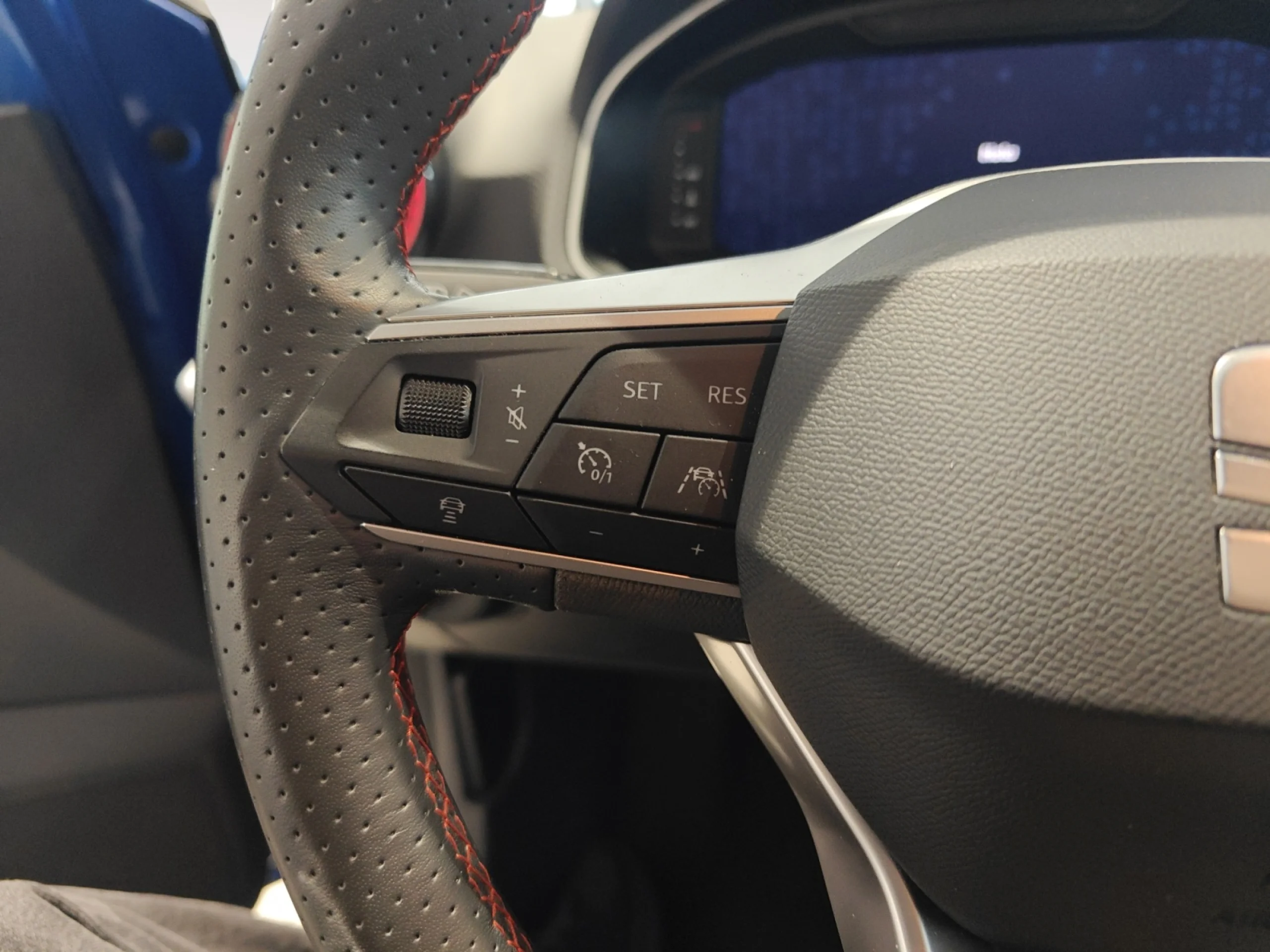 SEAT ARONA 1.0 TSI 85KW (115CV) FR SPECIAL EDITION - Foto 12