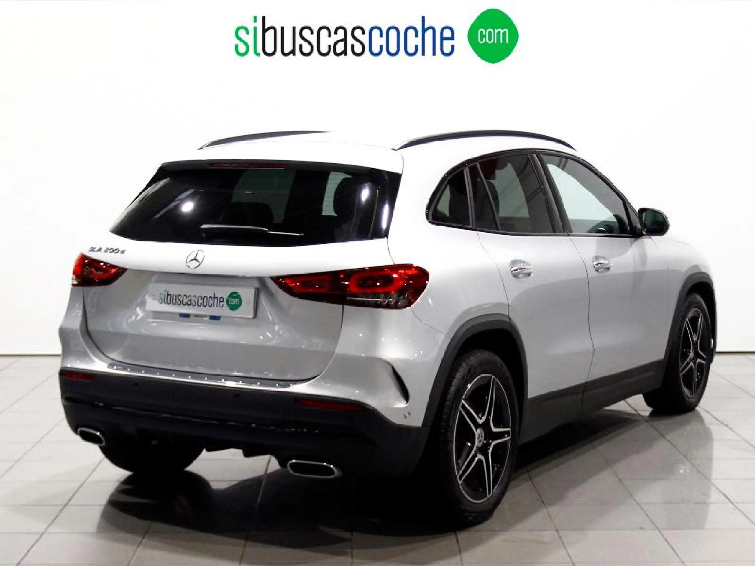 MERCEDES-BENZ Clase gla GLA 200D AMG - Foto 3