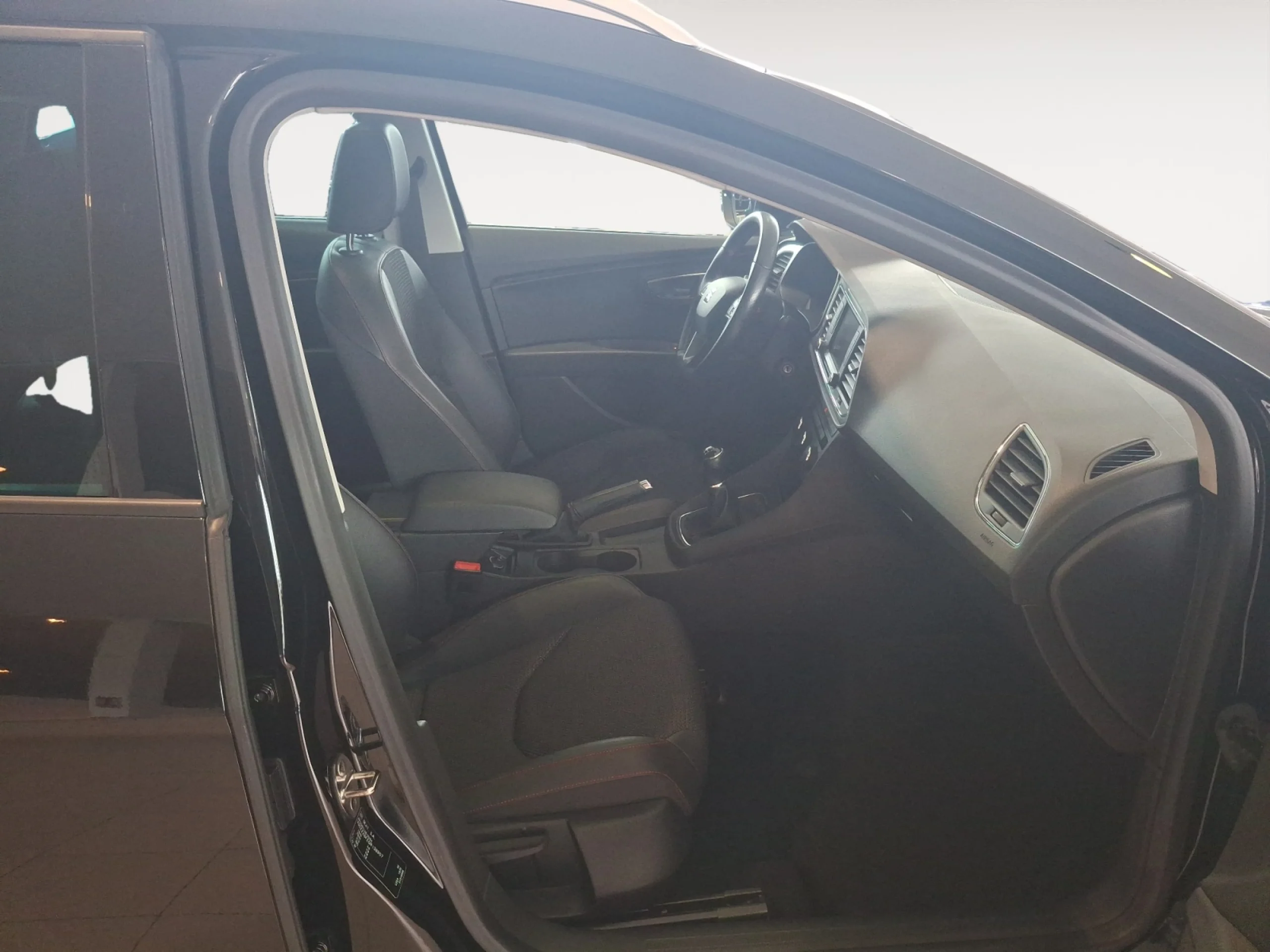 SEAT LEON ST 1.4 TSI 150CV ACT ST&SP FR - Foto 8