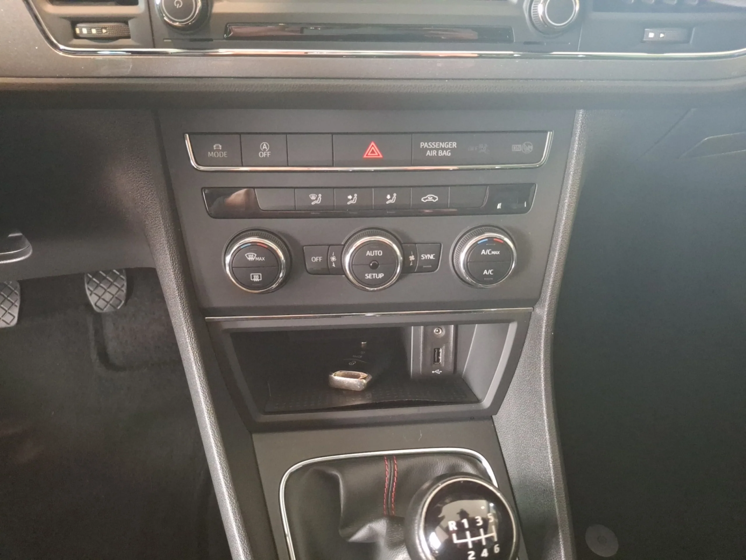 SEAT LEON ST 1.4 TSI 150CV ACT ST&SP FR - Foto 15