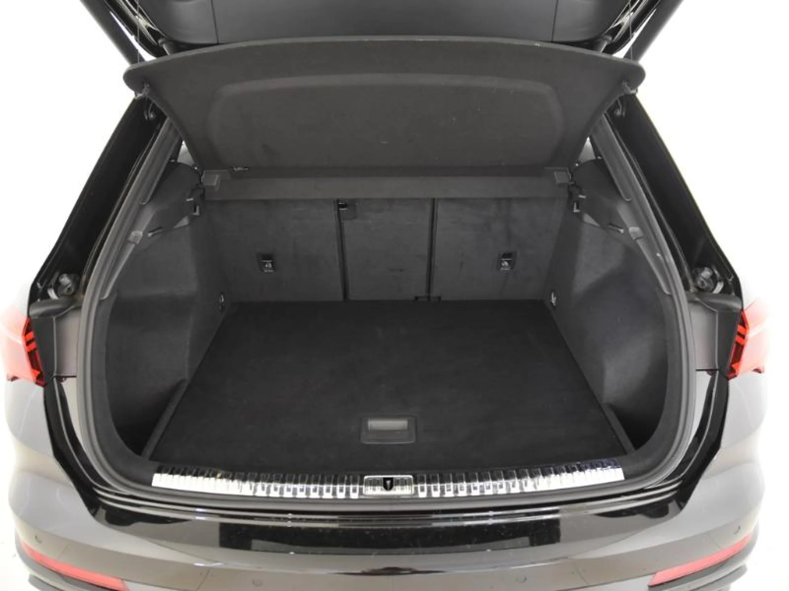 AUDI Q3 S LINE 35 TFSI 110KW (150CV) S TRONIC - Foto 7