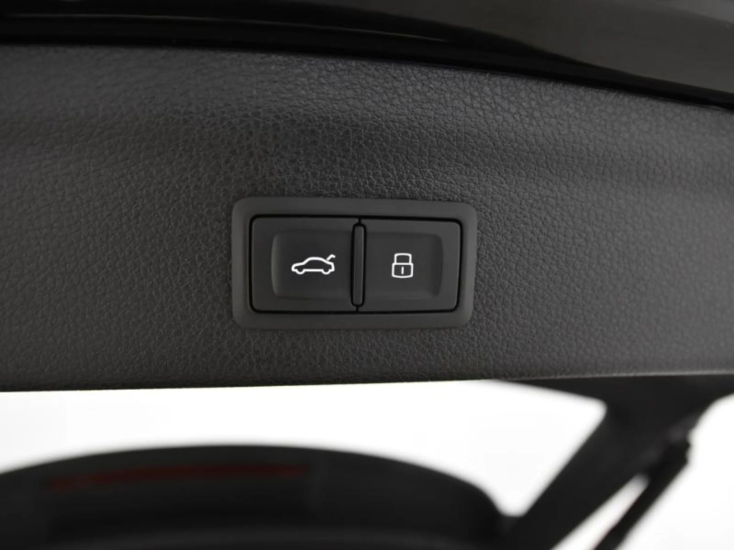 AUDI Q3 S LINE 35 TFSI 110KW (150CV) S TRONIC - Foto 9