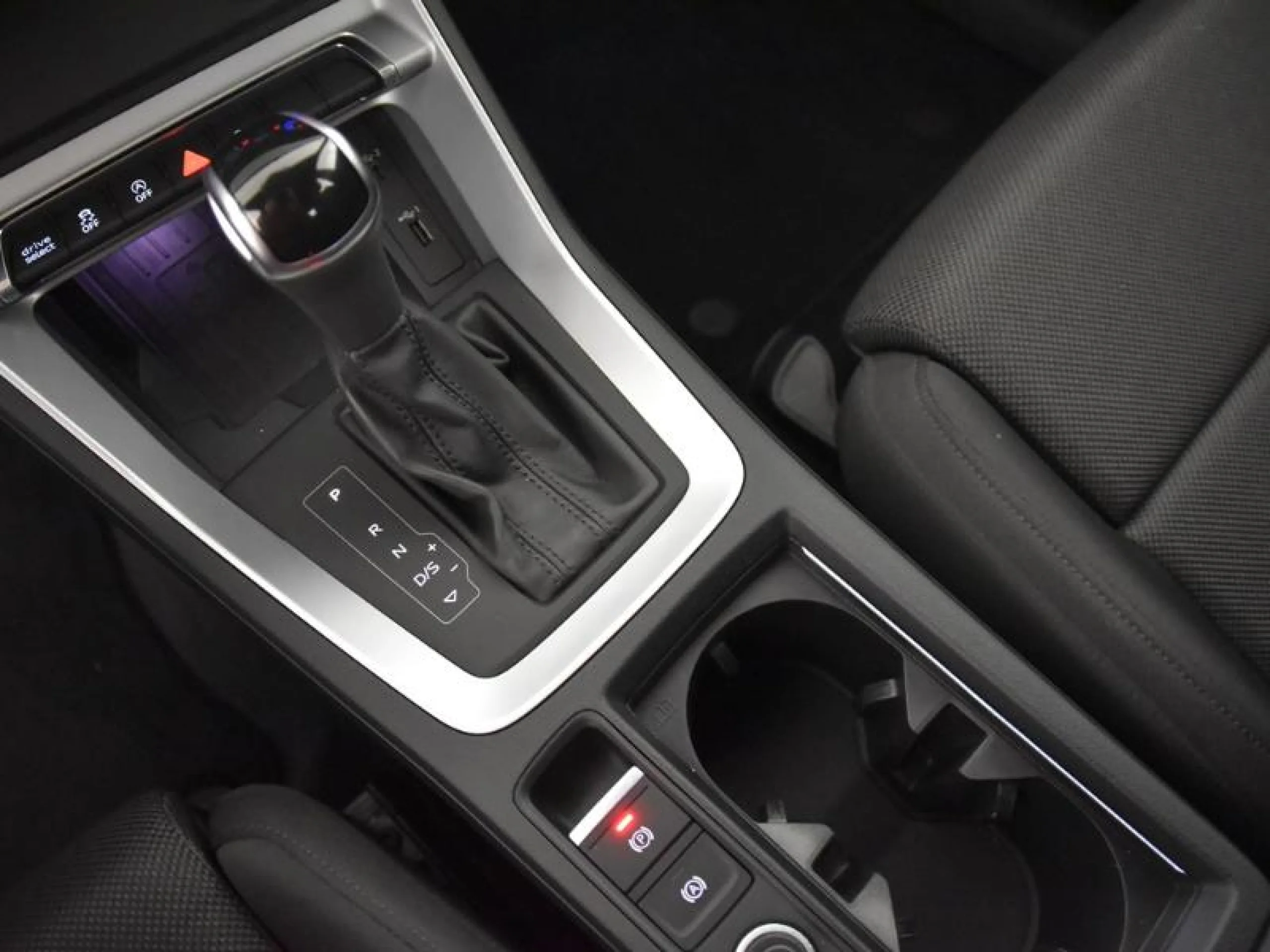 AUDI Q3 S LINE 35 TFSI 110KW (150CV) S TRONIC - Foto 11