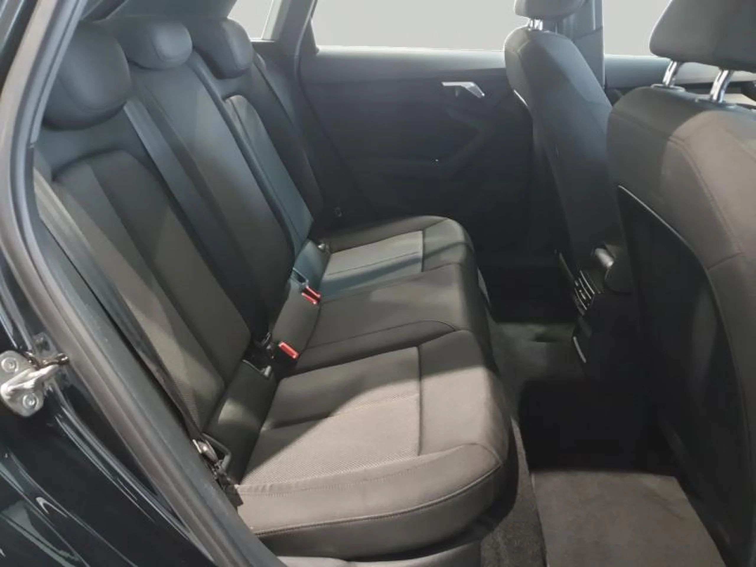 AUDI A3 SPORTBACK ADVANCED 30 TFSI 81KW S TRONIC - Foto 9