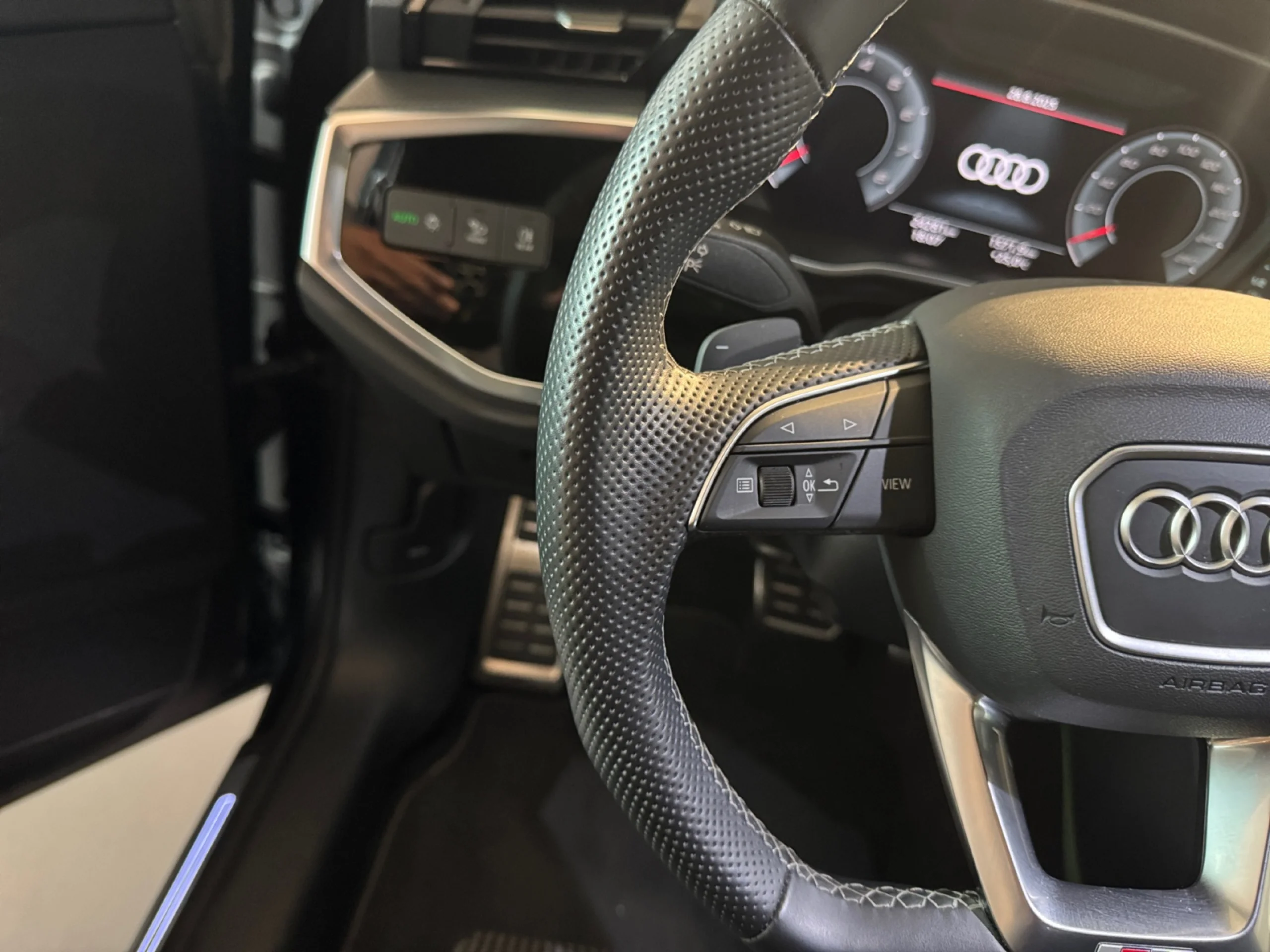 AUDI Q3 BLACK LINE 35 TFSI 110KW (150CV) S TRON - Foto 14