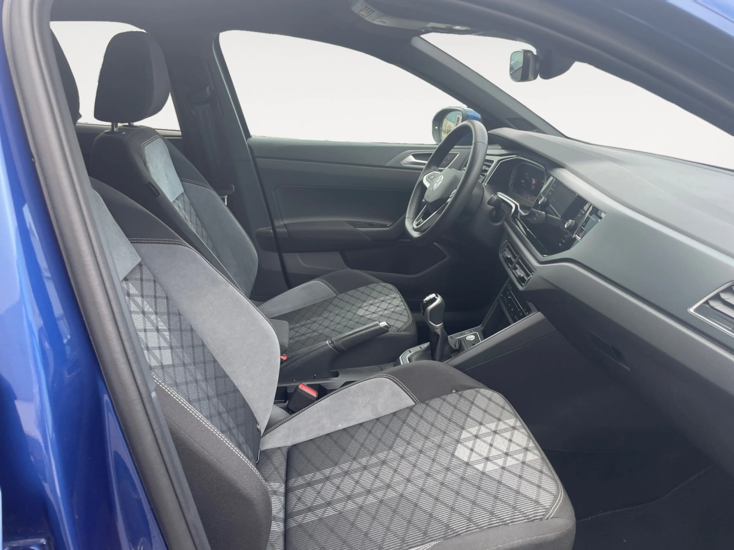 VOLKSWAGEN TAIGO R LINE 1.0 TSI 81KW (110CV) - Foto 5