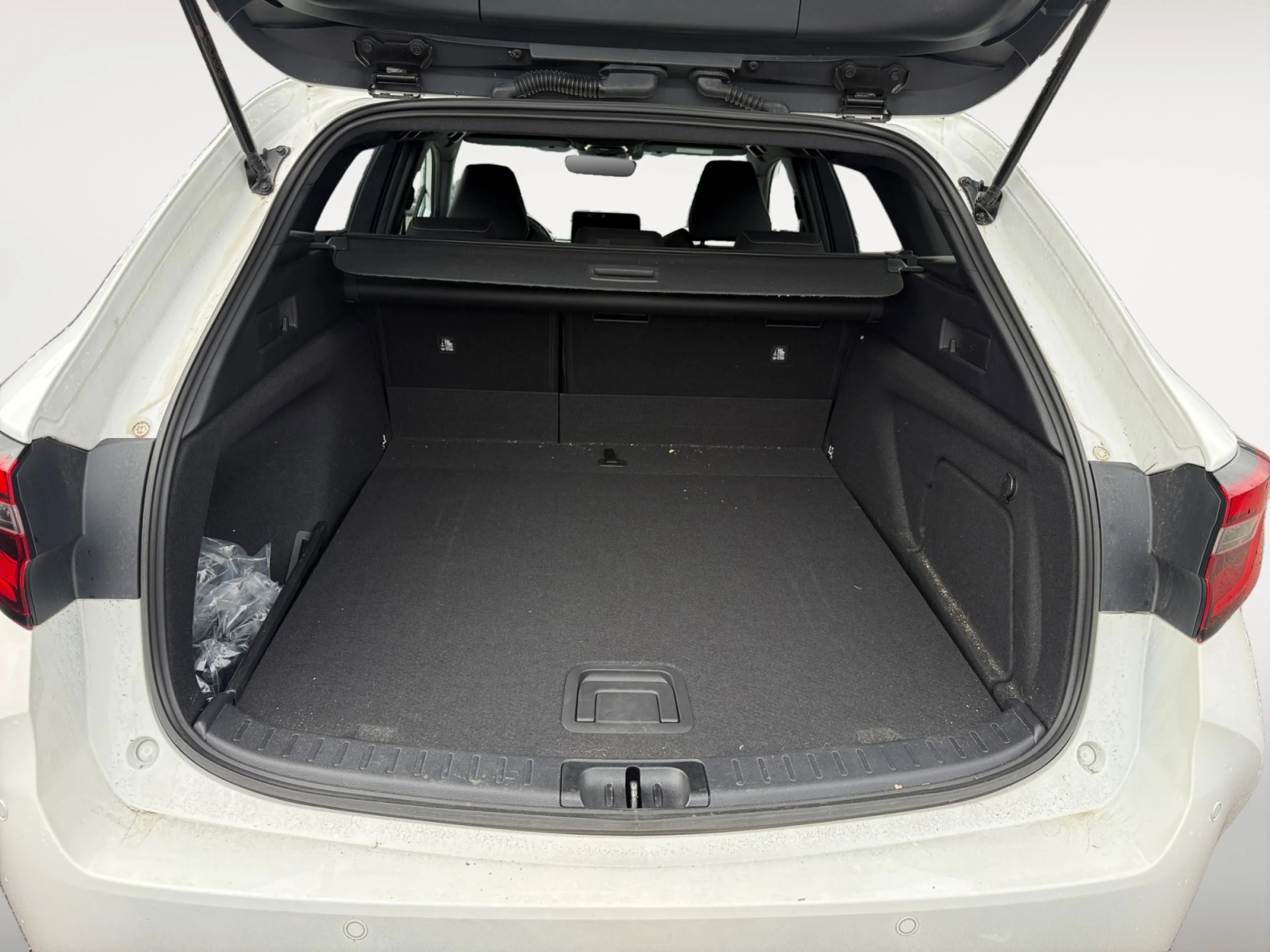 TOYOTA COROLLA 2.0 180H STYLE E CVT TOURING SPORT - Foto 7