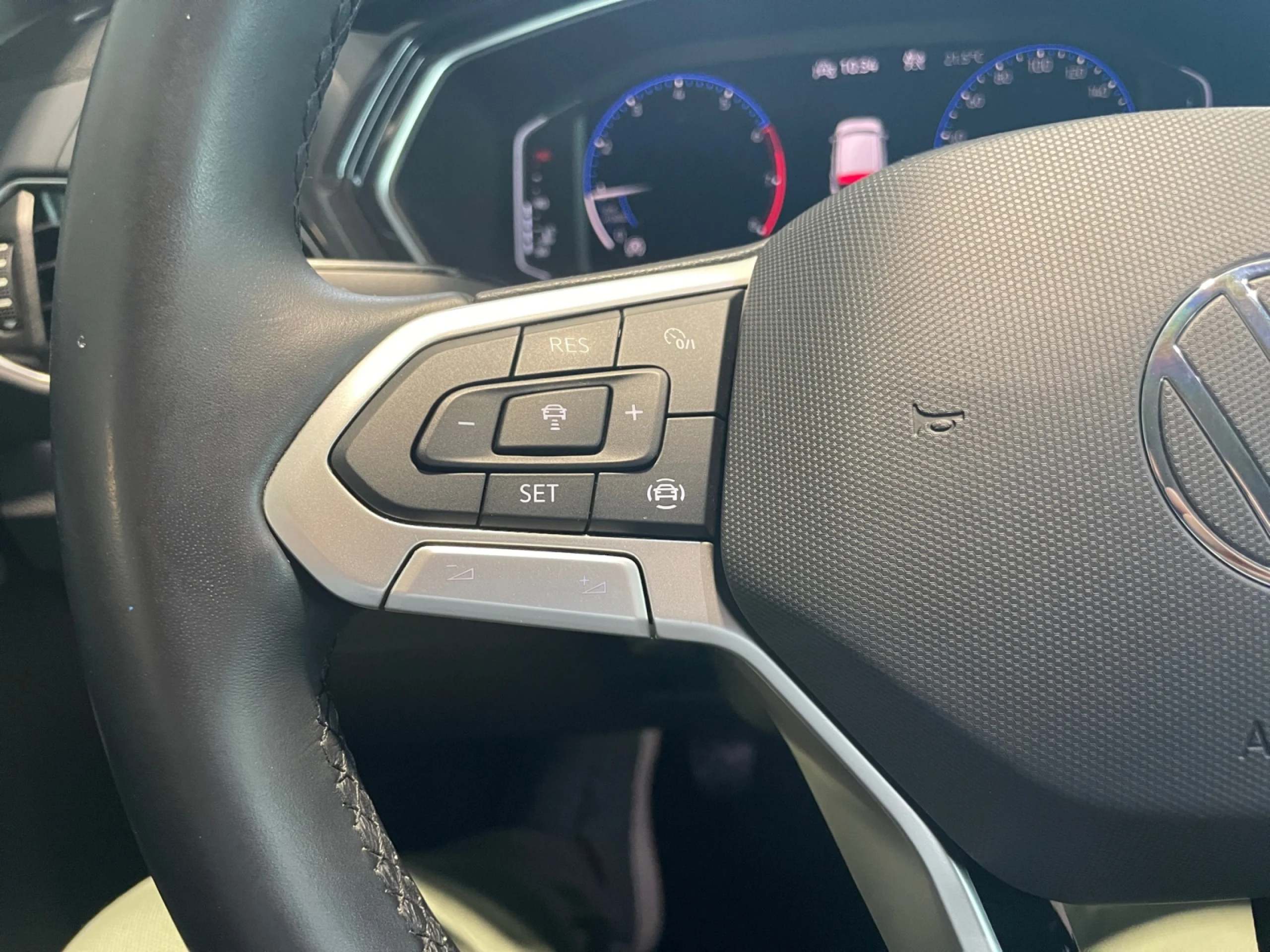 VOLKSWAGEN T CROSS SPORT 1.0 TSI 81KW (110CV) - Foto 11