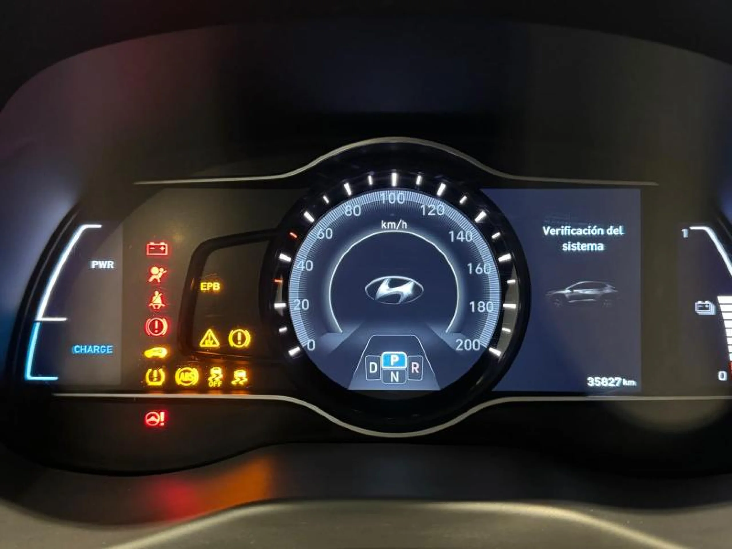 HYUNDAI KONA 150KW EV KLASS 484KM - Foto 16